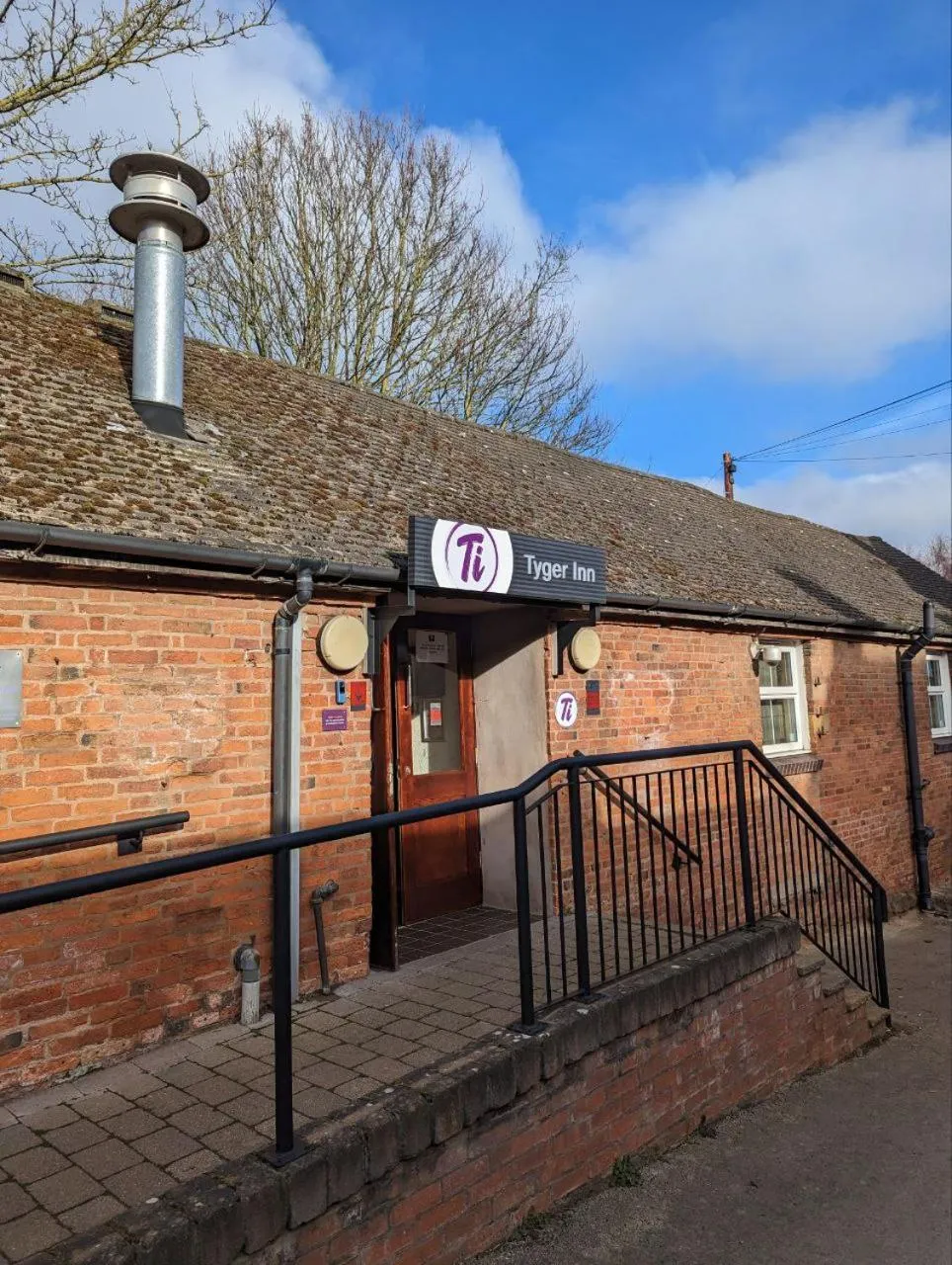 Facade/entrance in Tyger Inn Derby