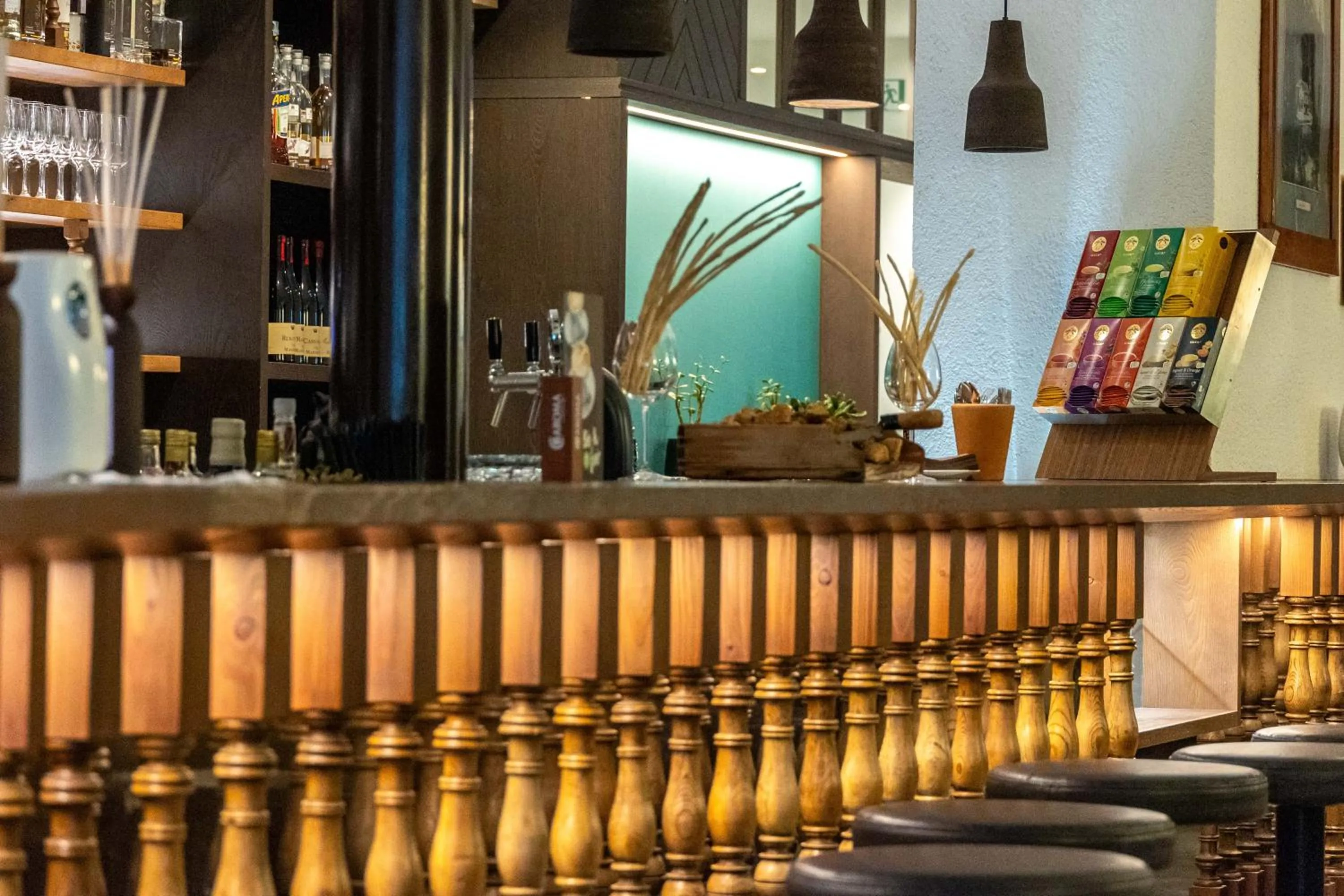 Lounge or bar in Alpin Natur Hotel Brückele