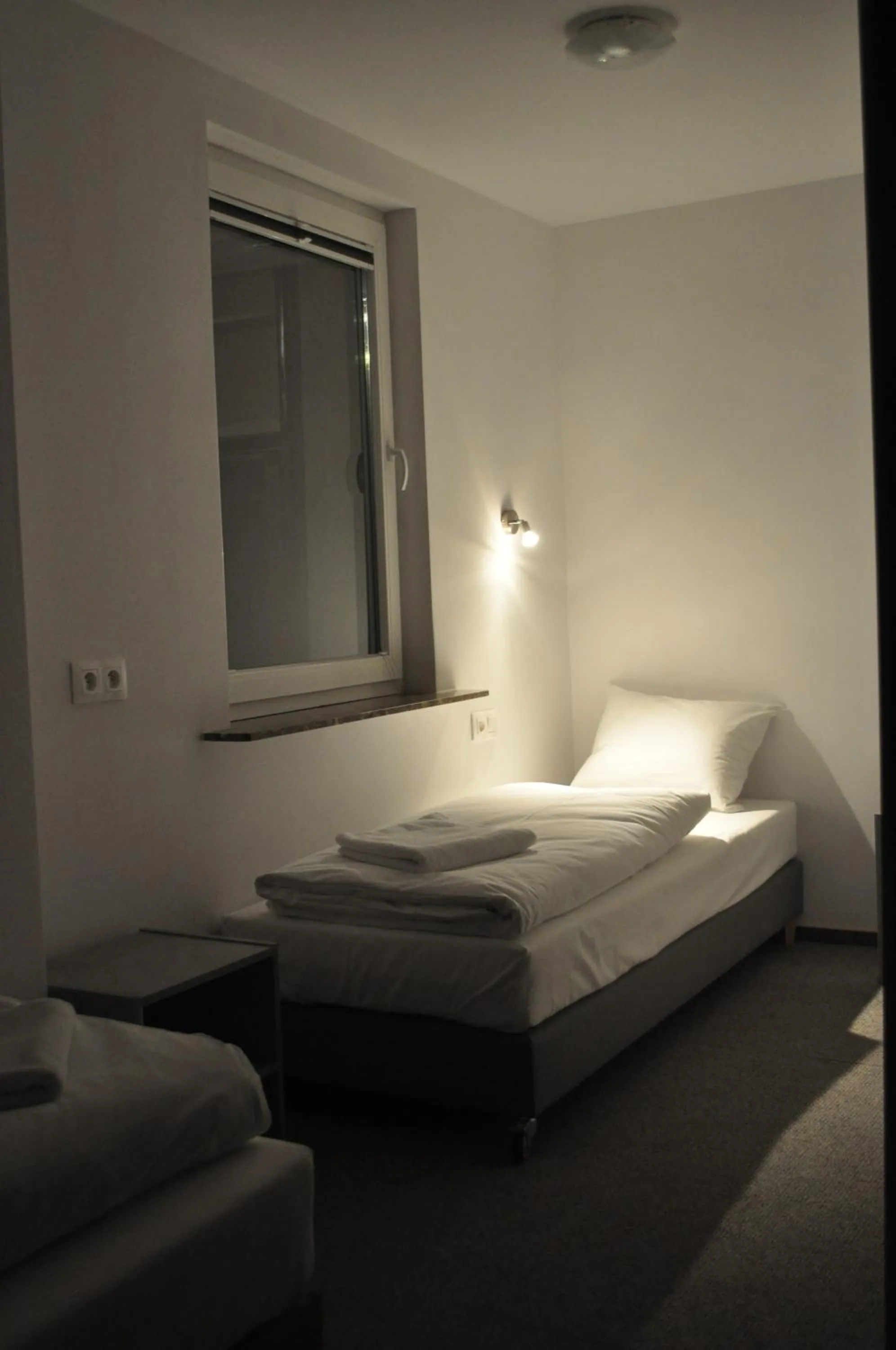 Photo of the whole room, Bed in OperaHostel