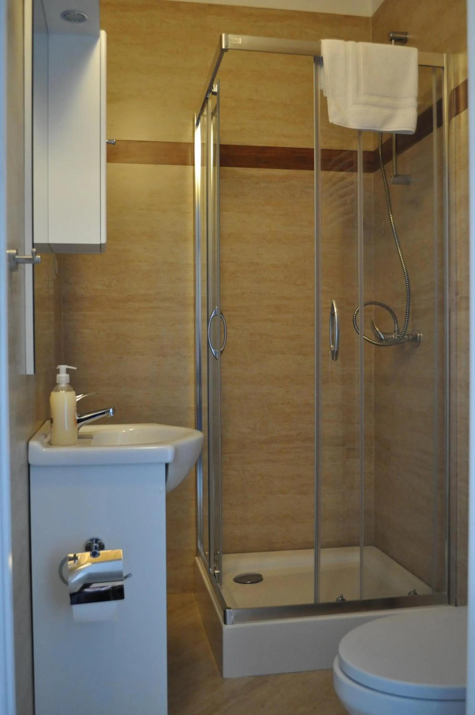 Shower in OperaHostel