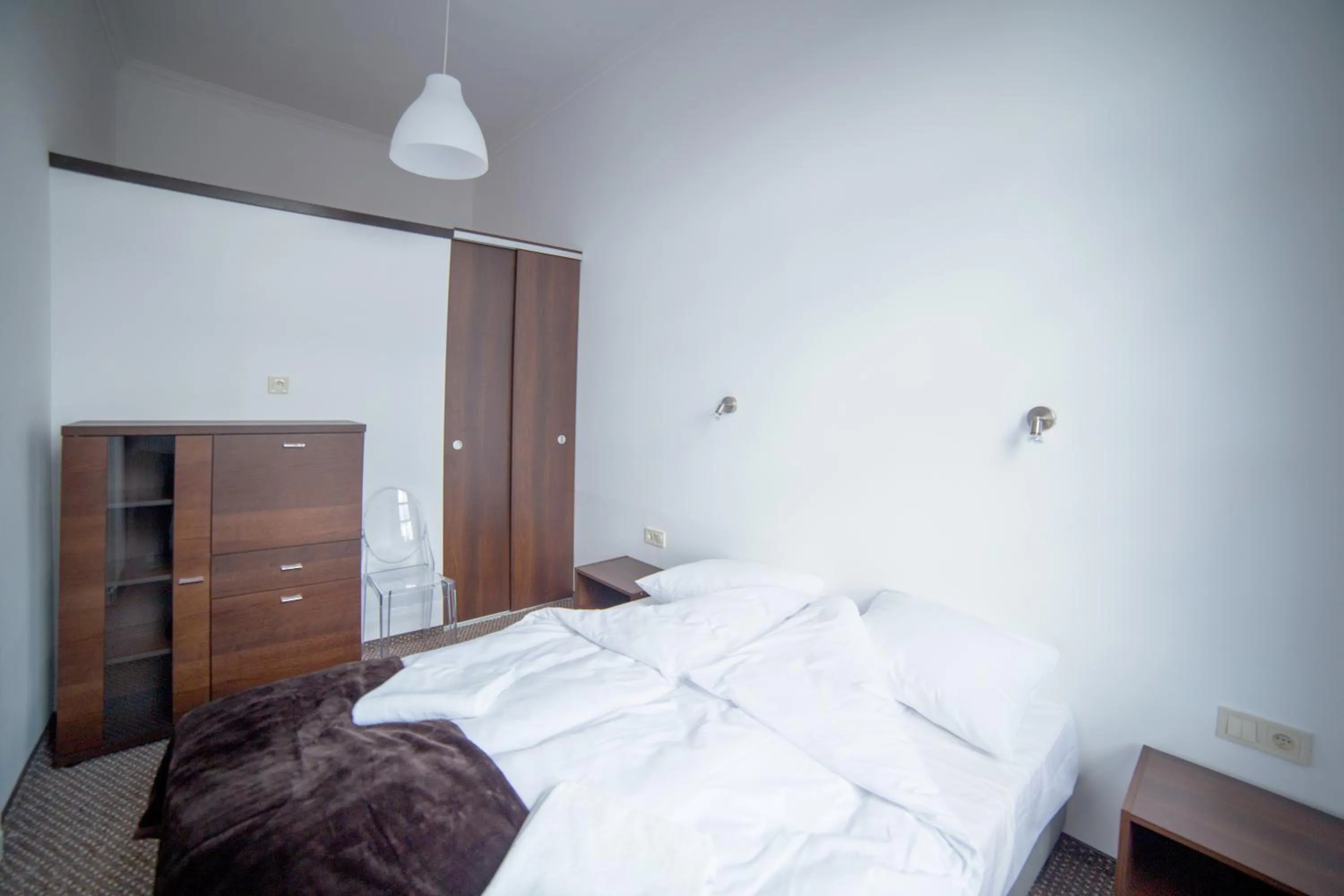 Photo of the whole room, Bed in OperaHostel