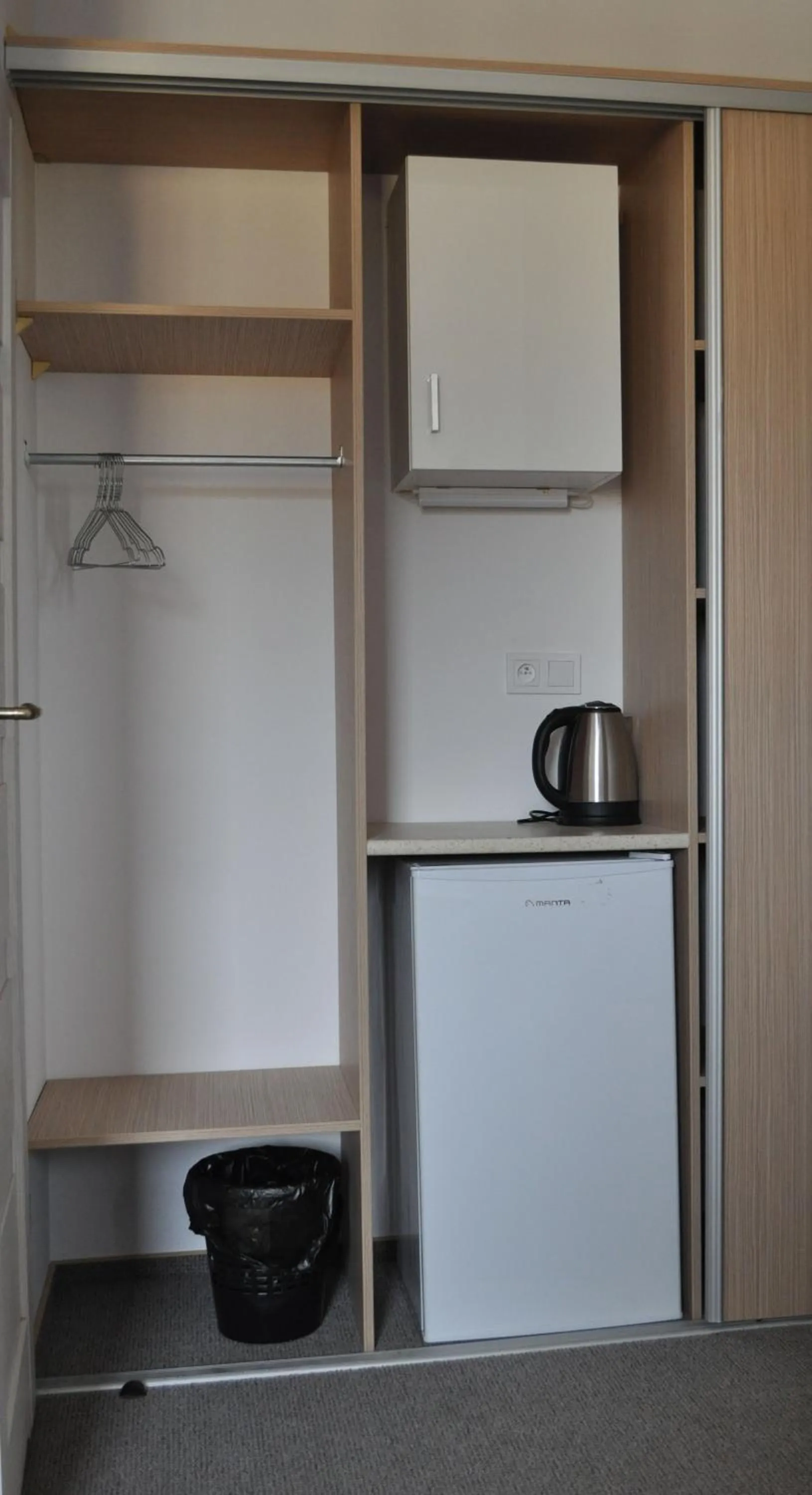 Kitchen or kitchenette in OperaHostel