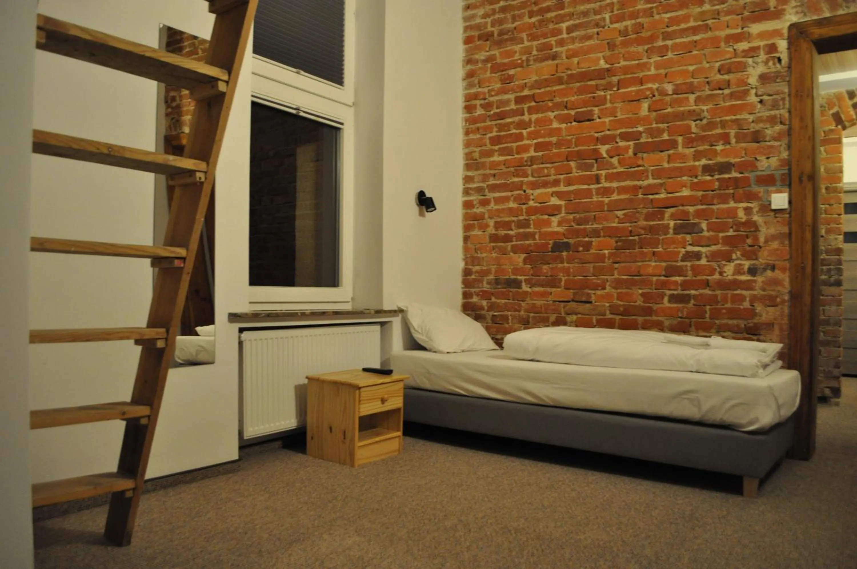 Photo of the whole room, Bed in OperaHostel