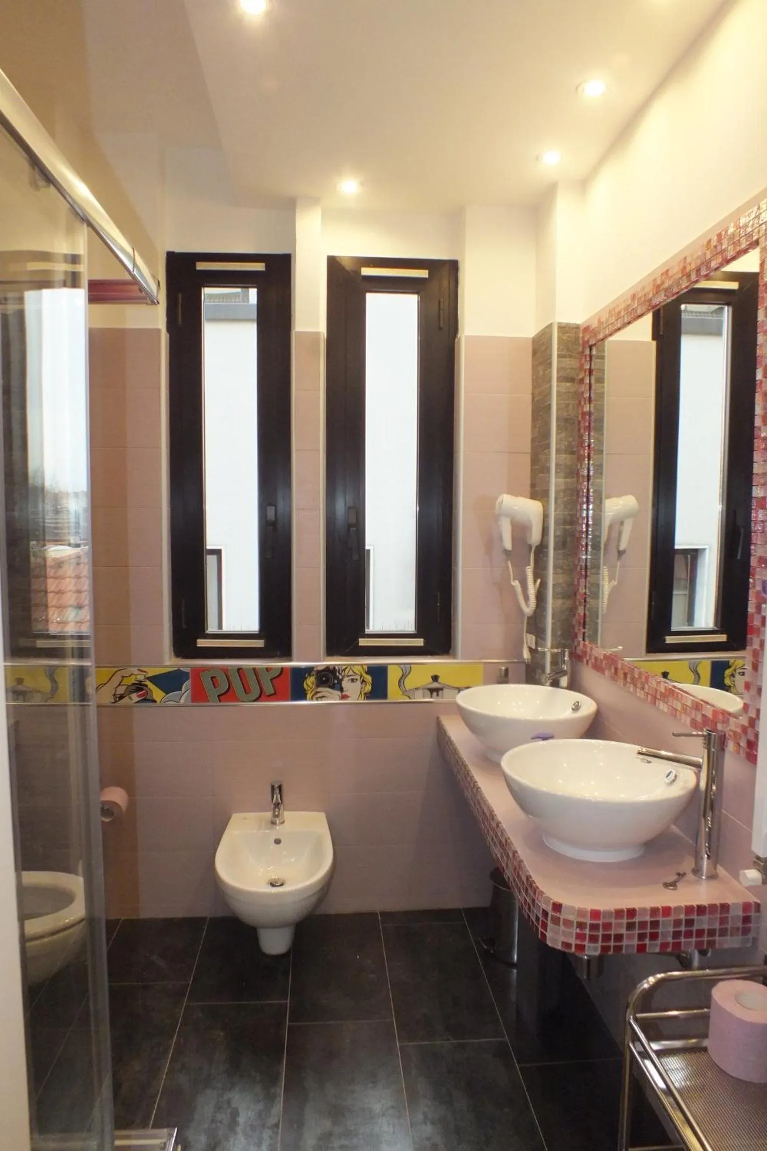 Shower in Atmos Luxe Navigli