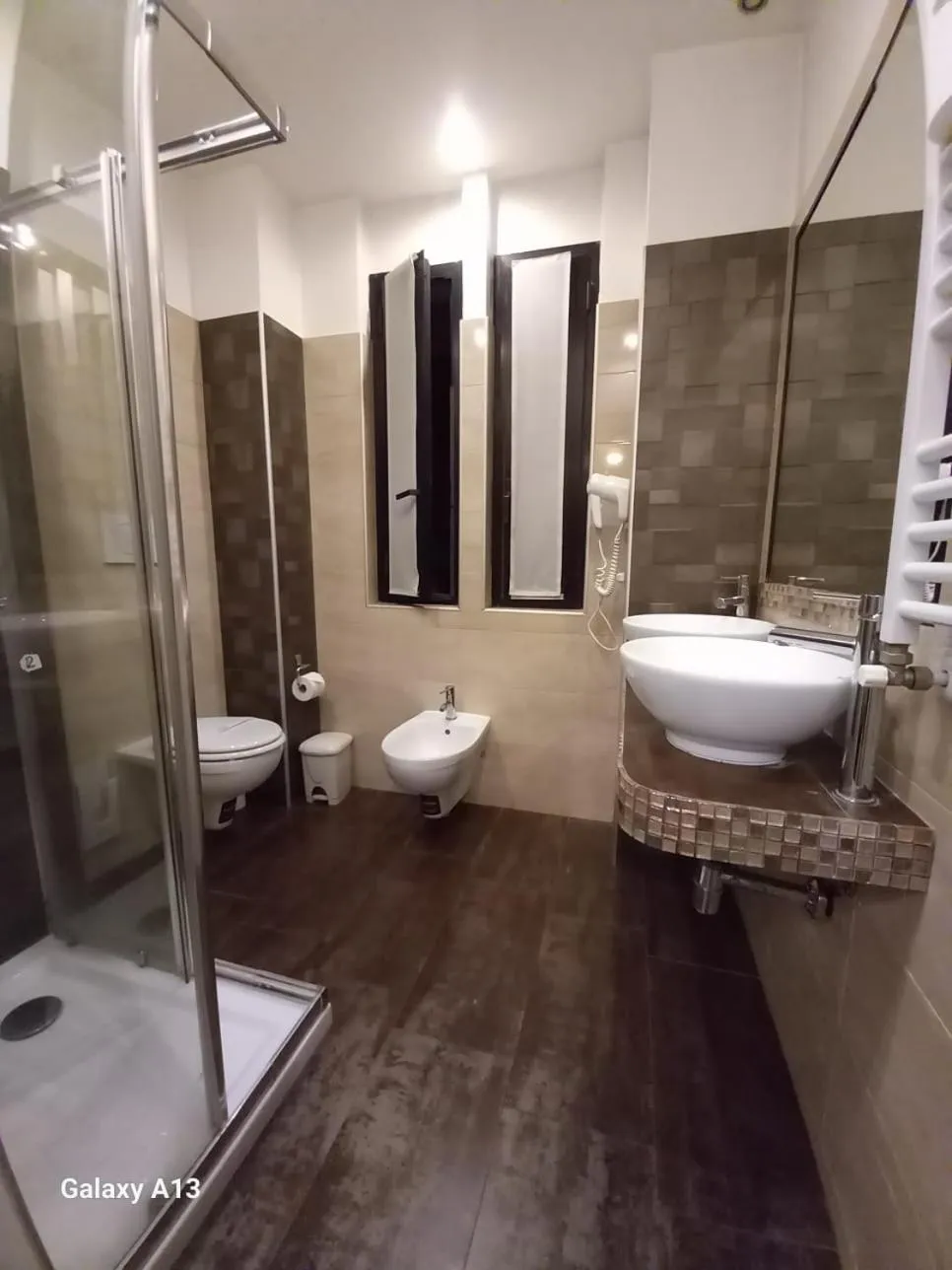 Shower in Atmos Luxe Navigli