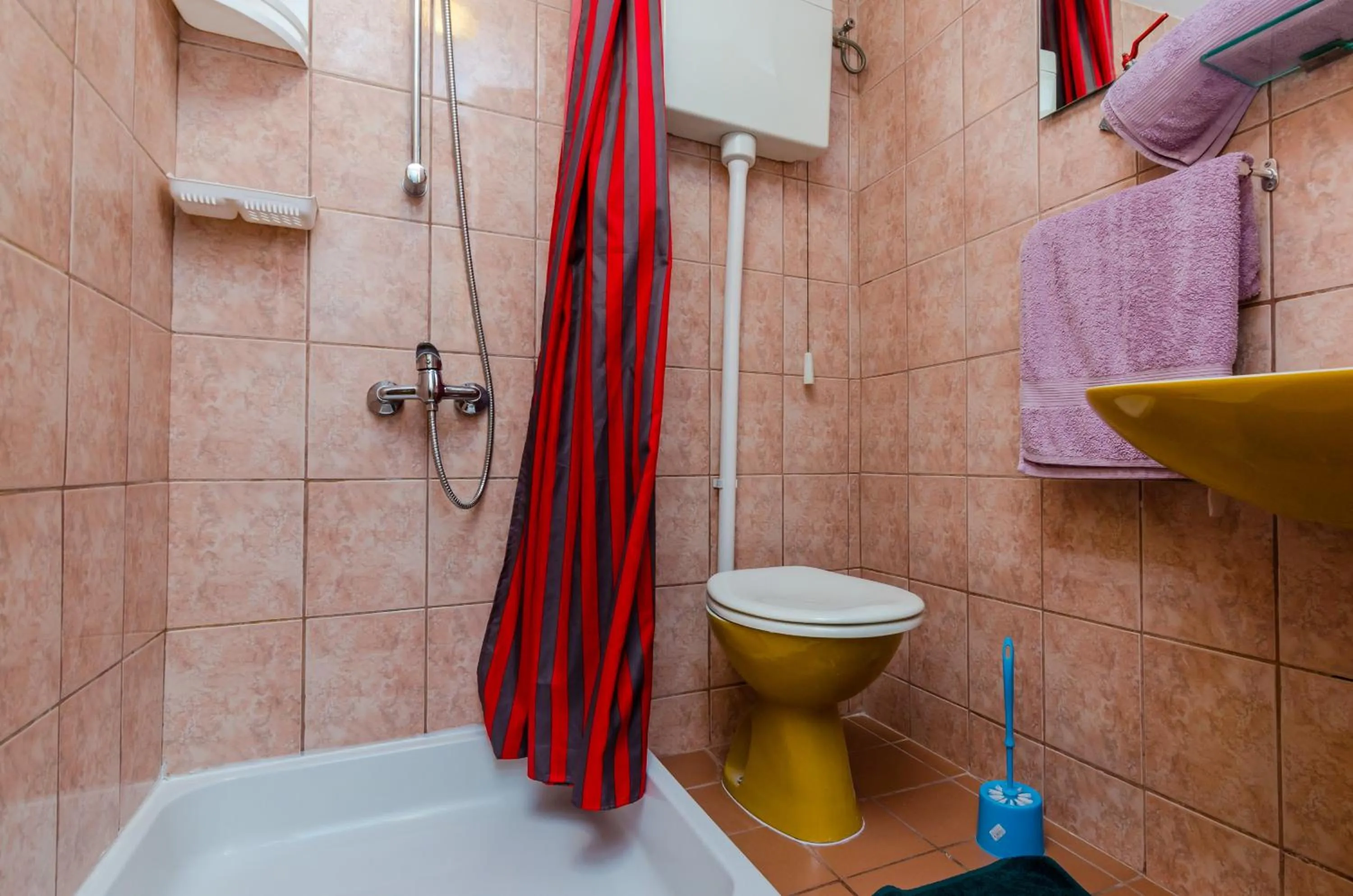 Bathroom in Apartments & Rooms Mihajica