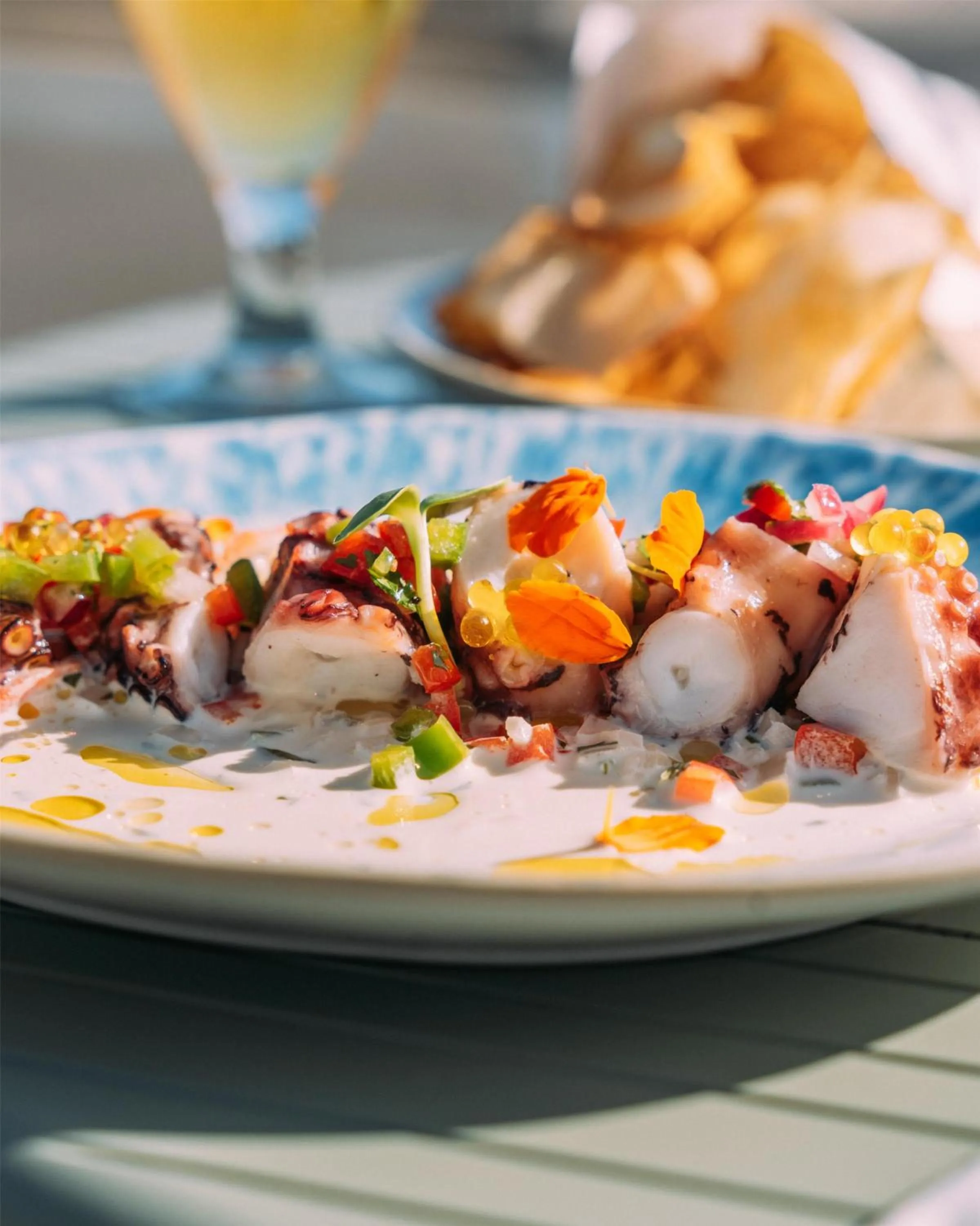 Food and drinks in Radisson Resort & Residences Tenerife - Adults Only