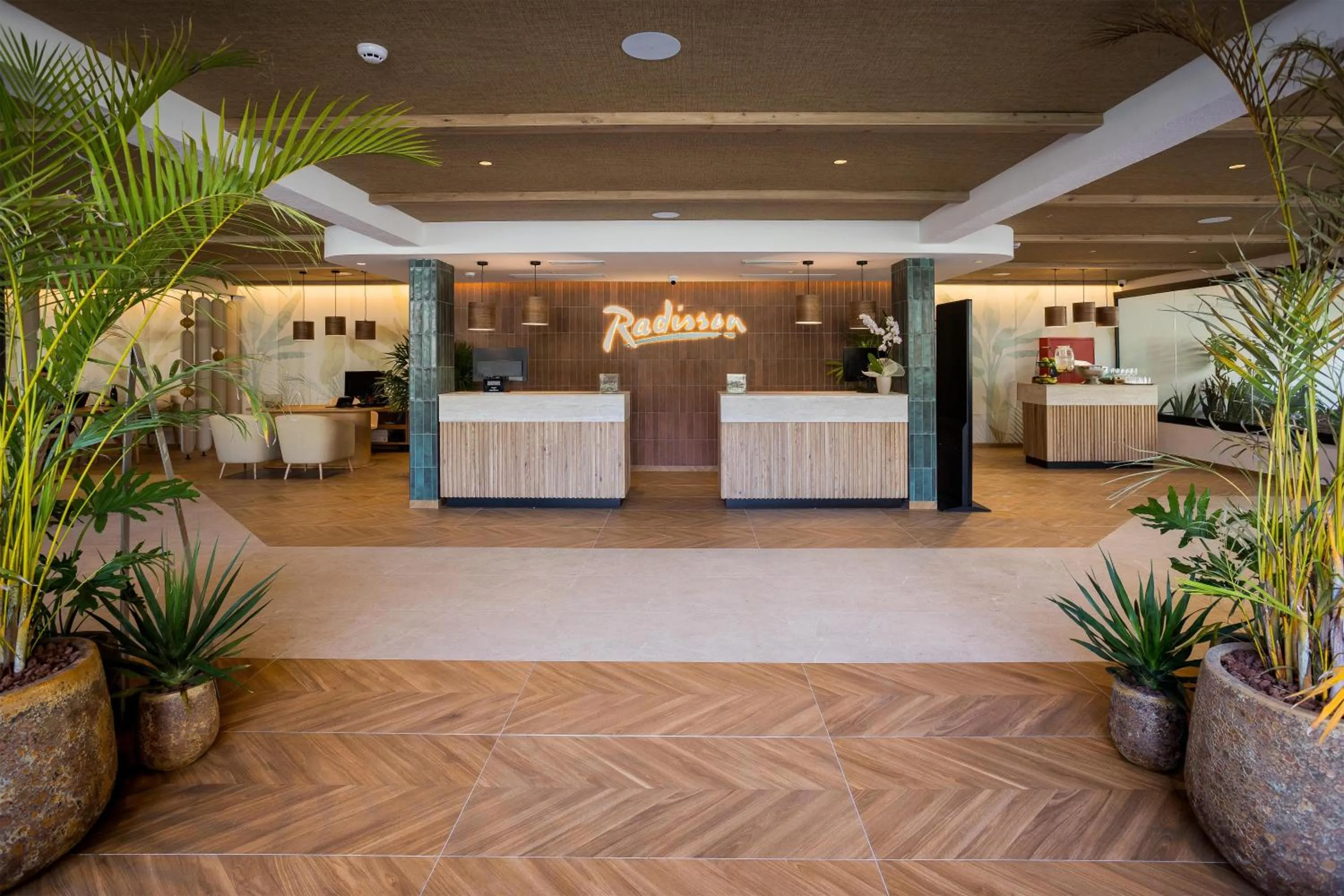 Lobby or reception in Radisson Resort & Residences Tenerife - Adults Only