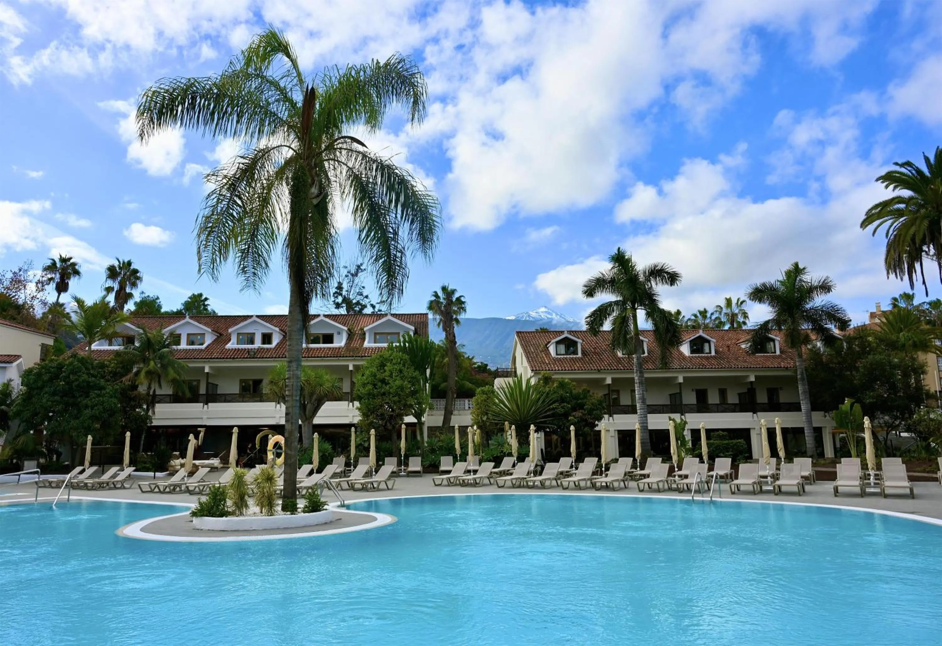 Property building in Radisson Resort & Residences Tenerife - Adults Only