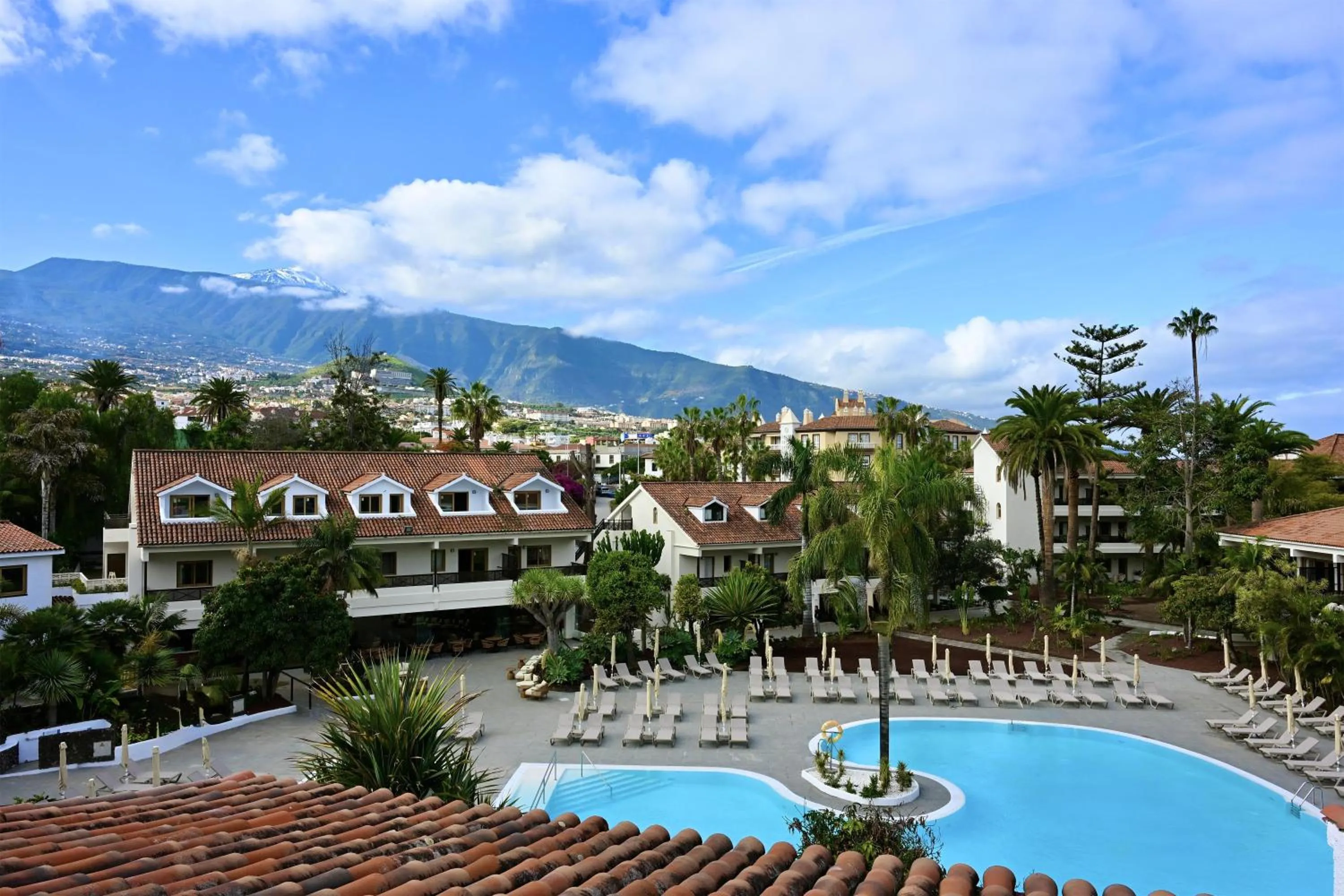 Property building in Radisson Resort & Residences Tenerife - Adults Only