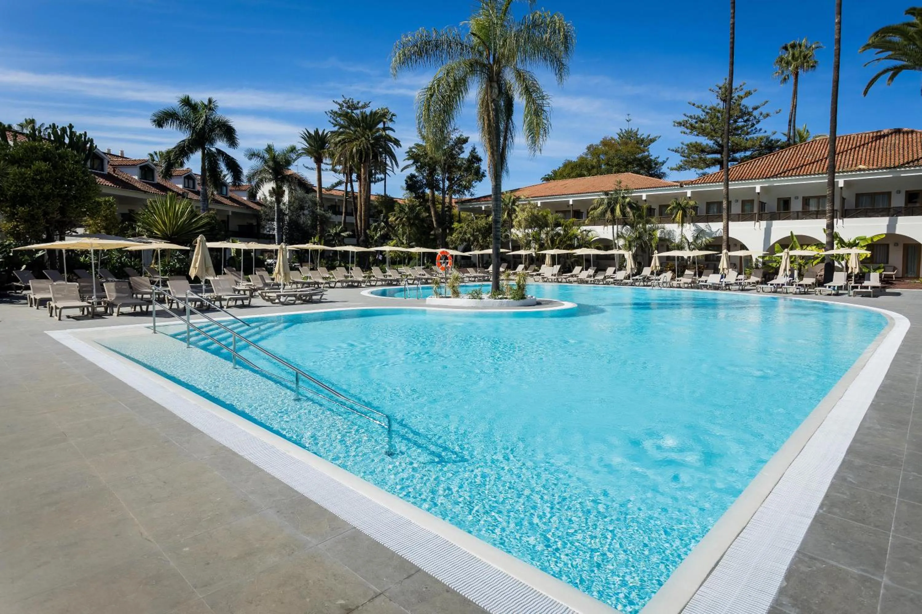 Pool view in Radisson Resort & Residences Tenerife - Adults Only