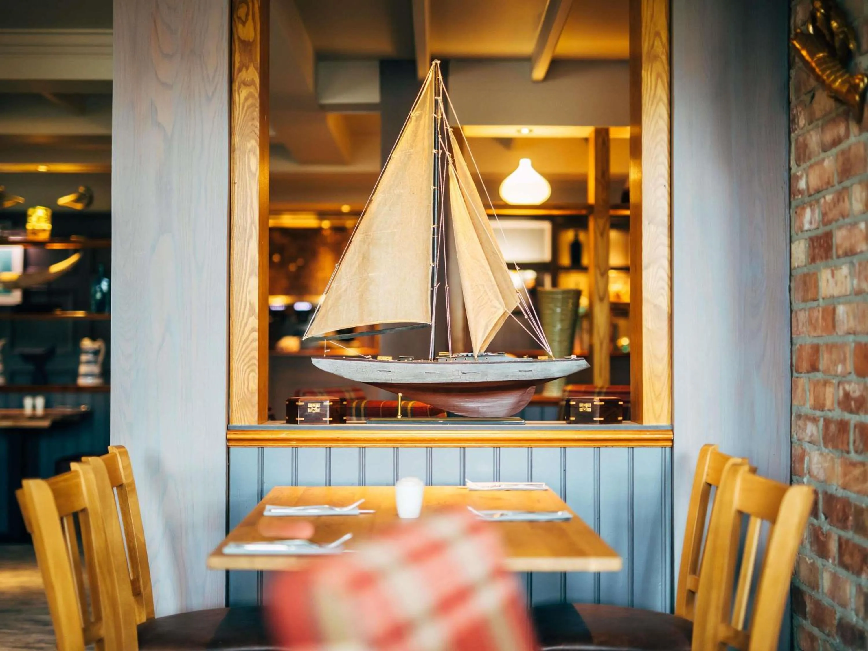 Restaurant/places to eat in ibis Coleraine Riverside