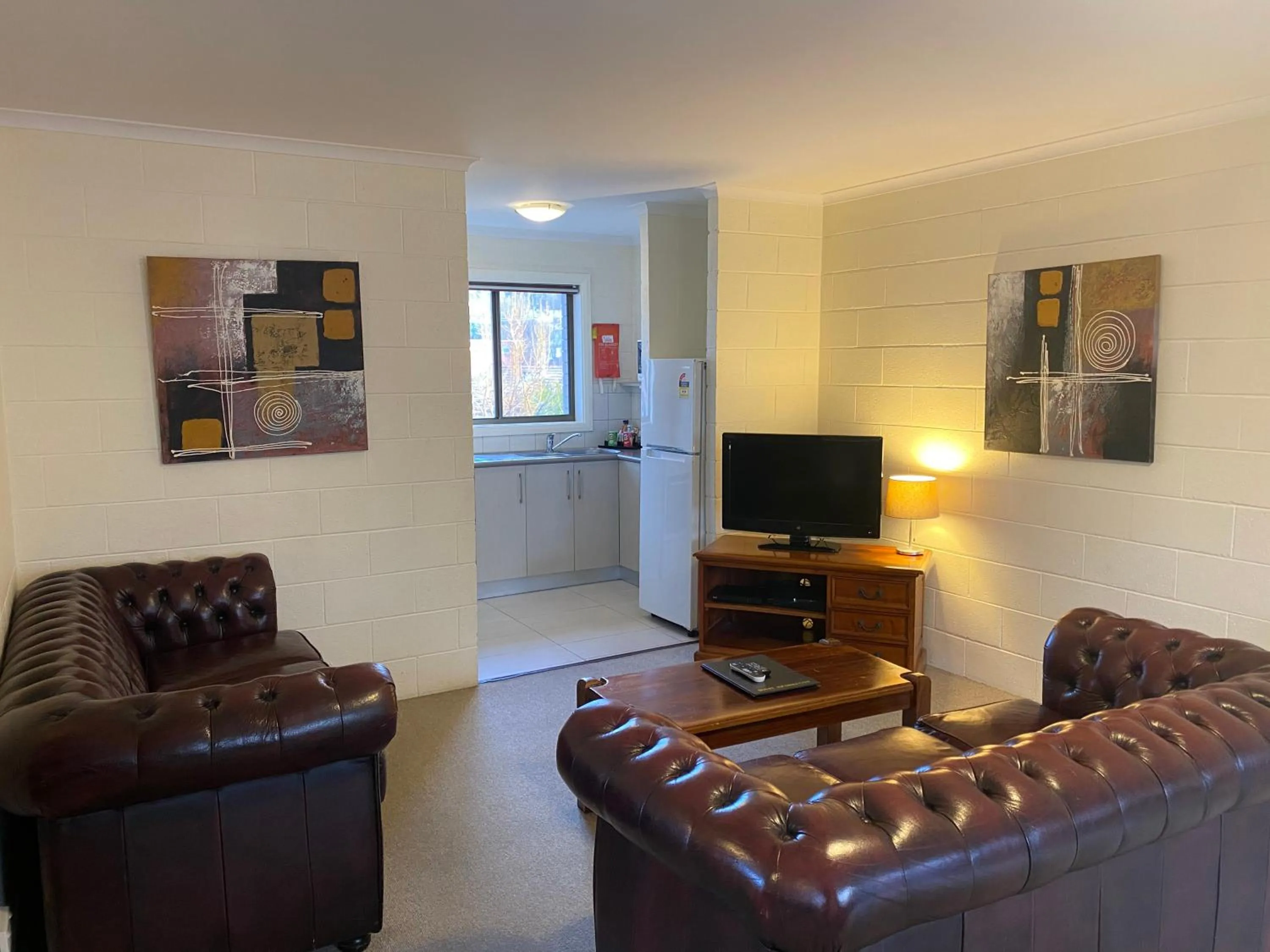 Living room in Grosvenor Court Apartments