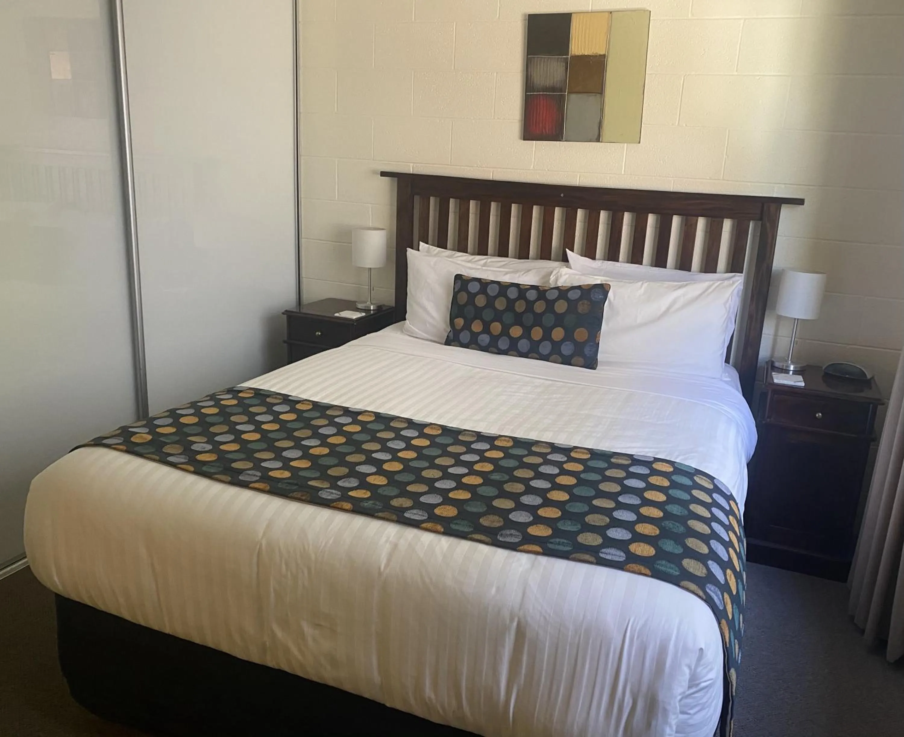 Bed in Grosvenor Court Apartments