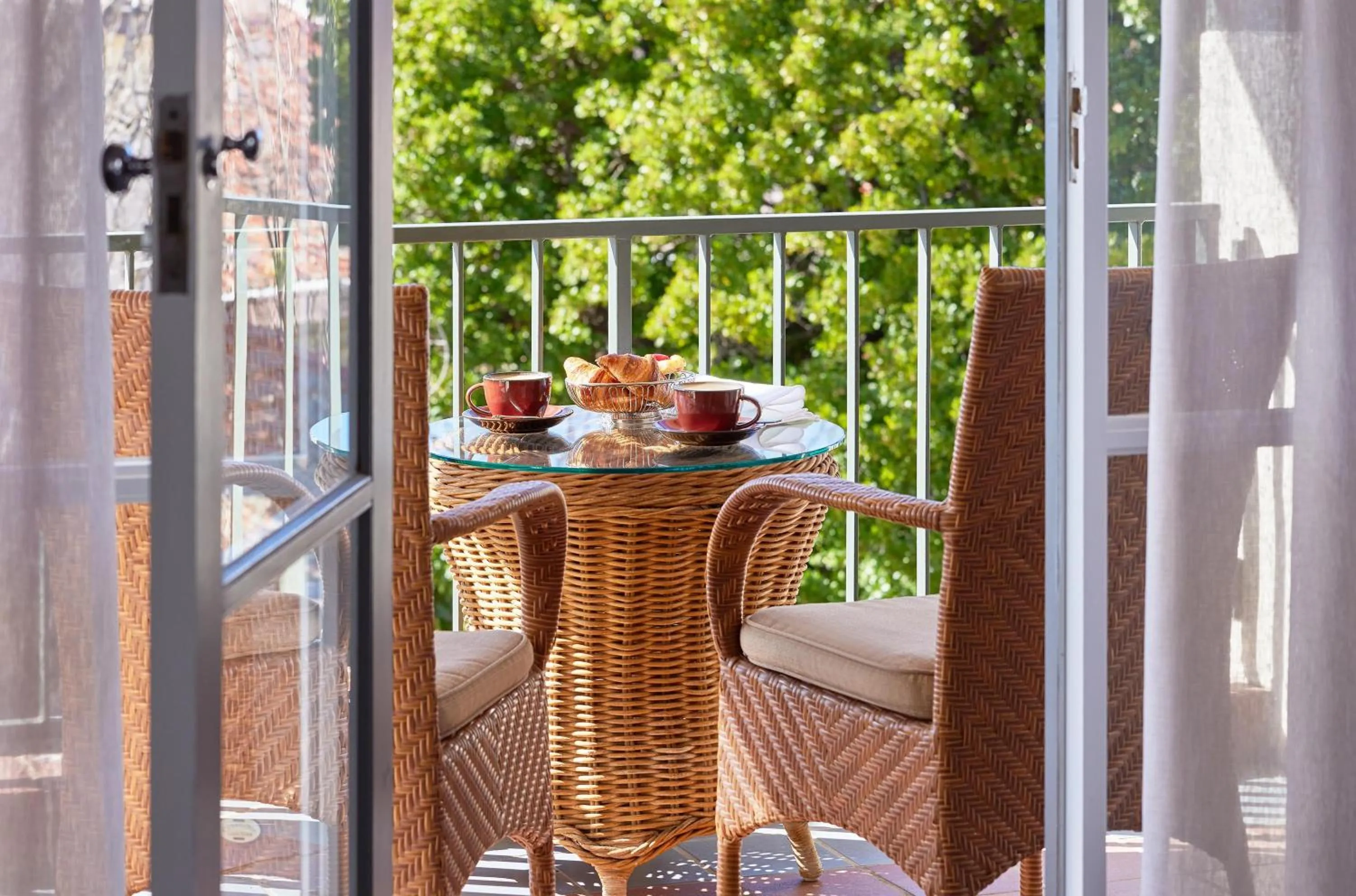 Bedroom in Hyatt Hotel Canberra - A Park Hyatt Hotel
