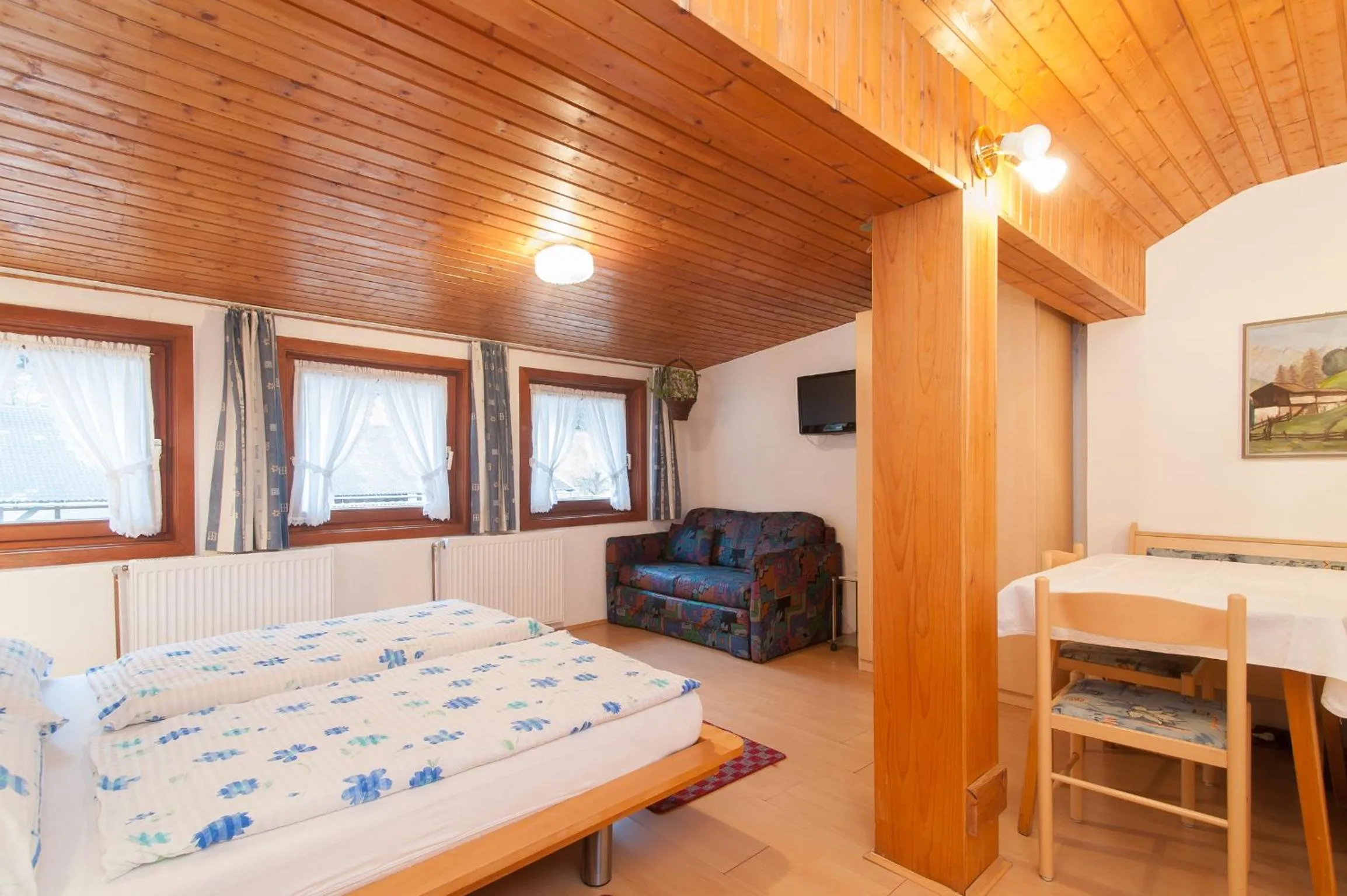 Bedroom in Lug ins Land