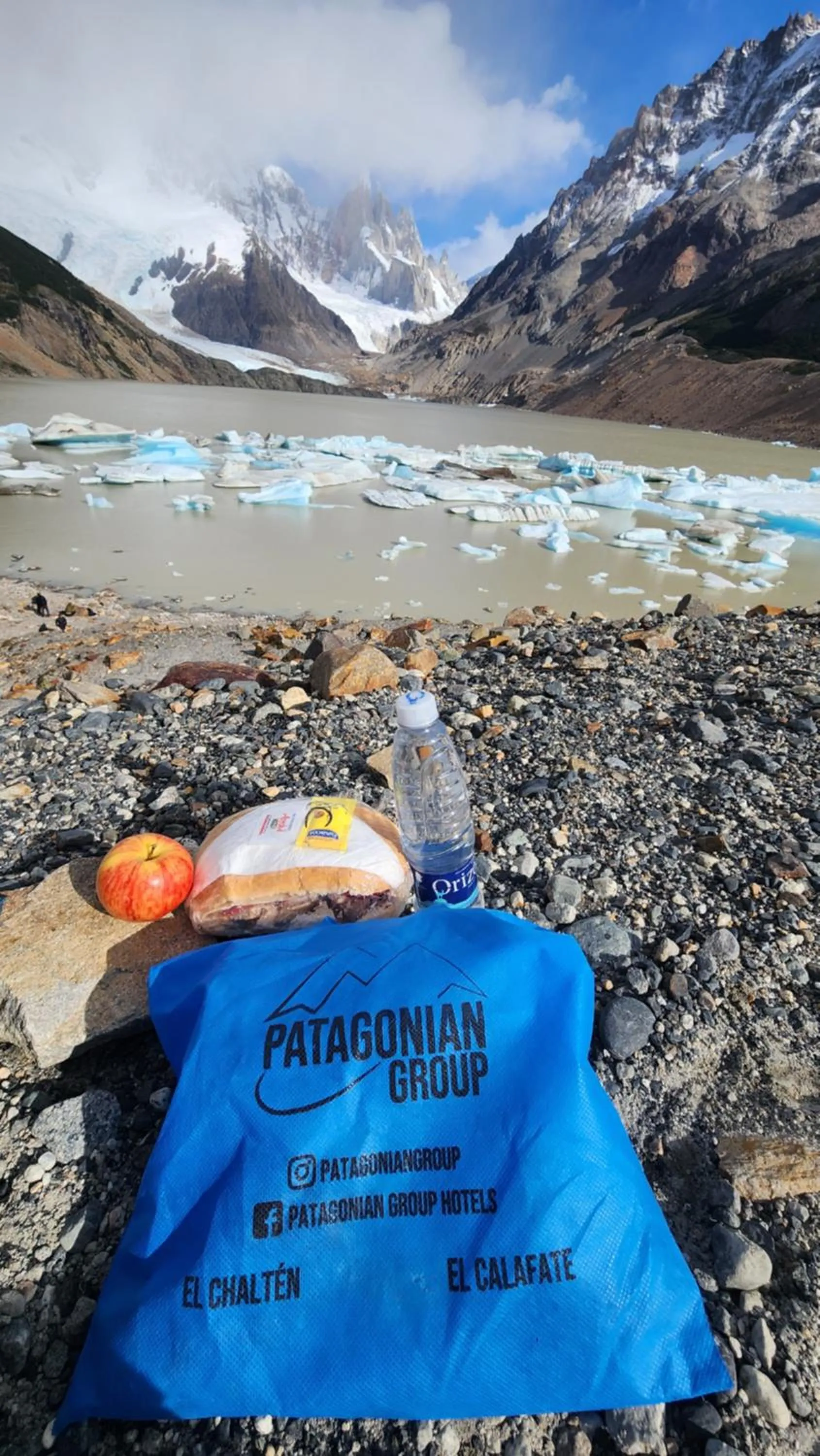 Lunch in Hostería Vertical Lodge