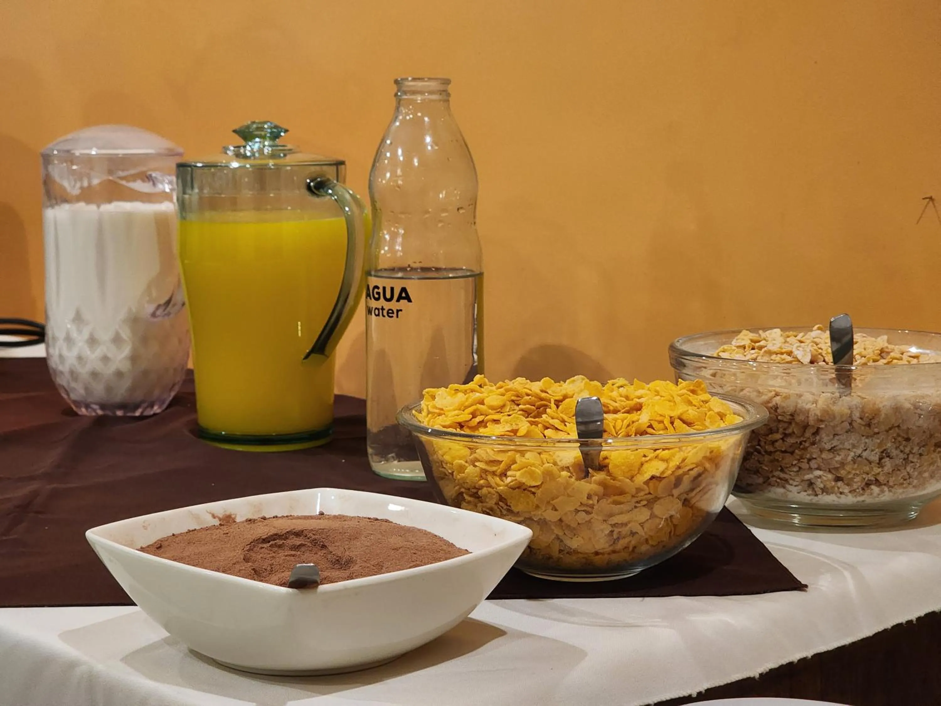 Breakfast in Hostería Vertical Lodge