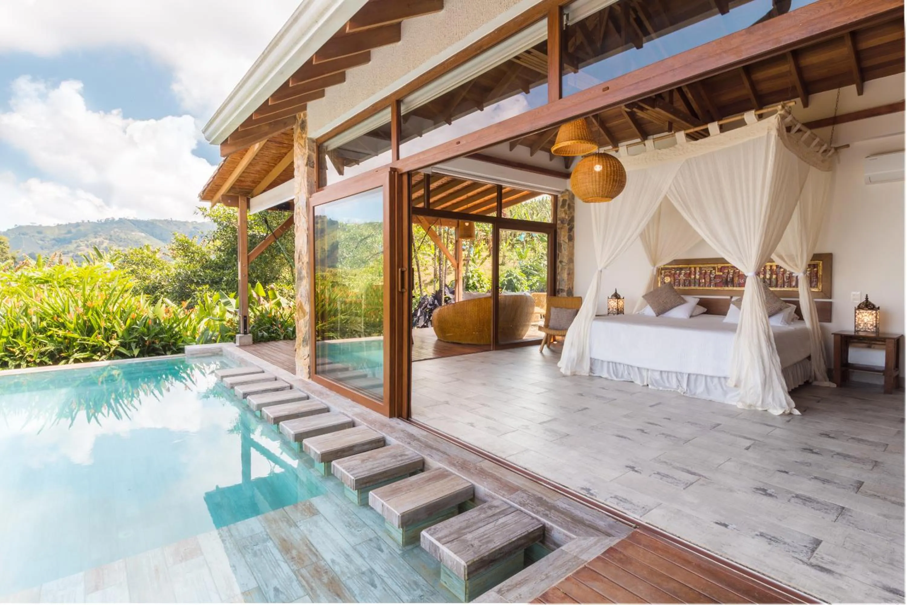 Swimming pool in Hotel Spa La Colina