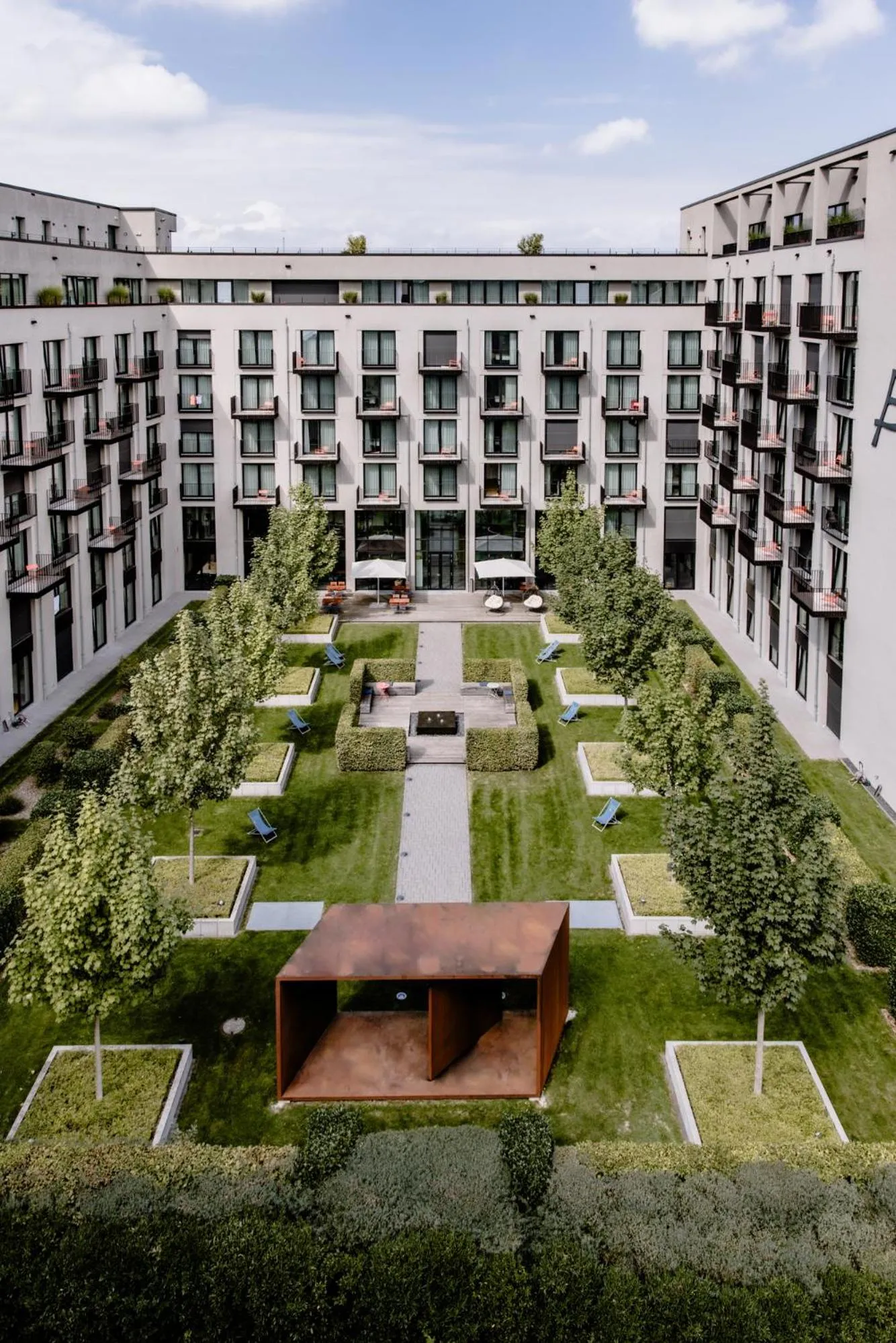 Patio in THE FLAG München M.