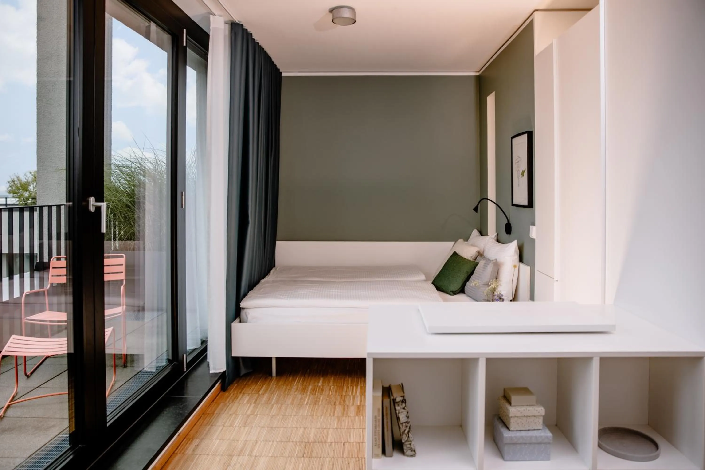 Bedroom, Bed in THE FLAG München M.