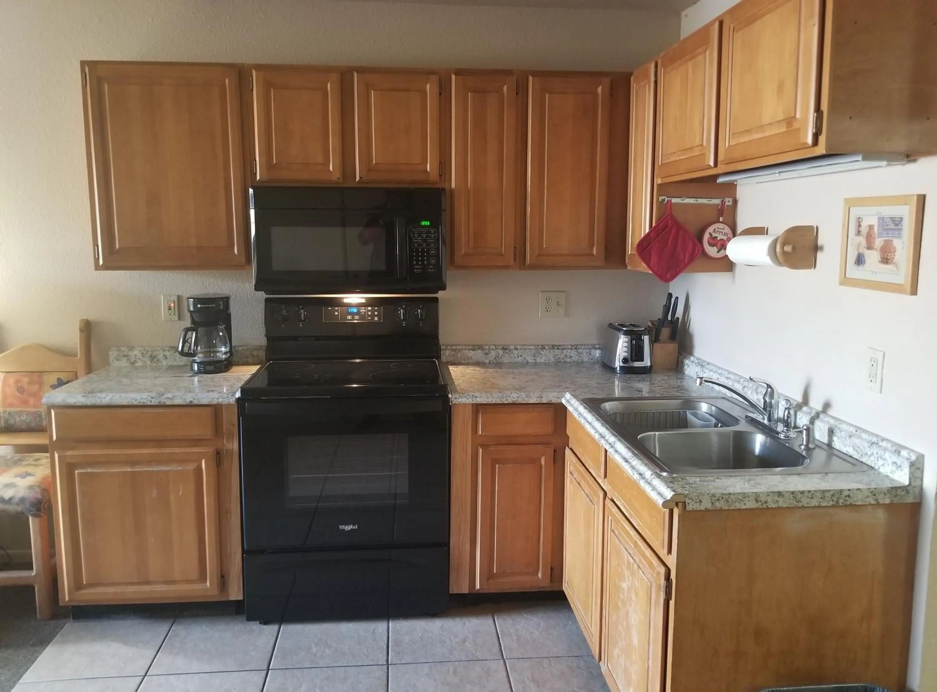 kitchen in Beaver Creek Inn