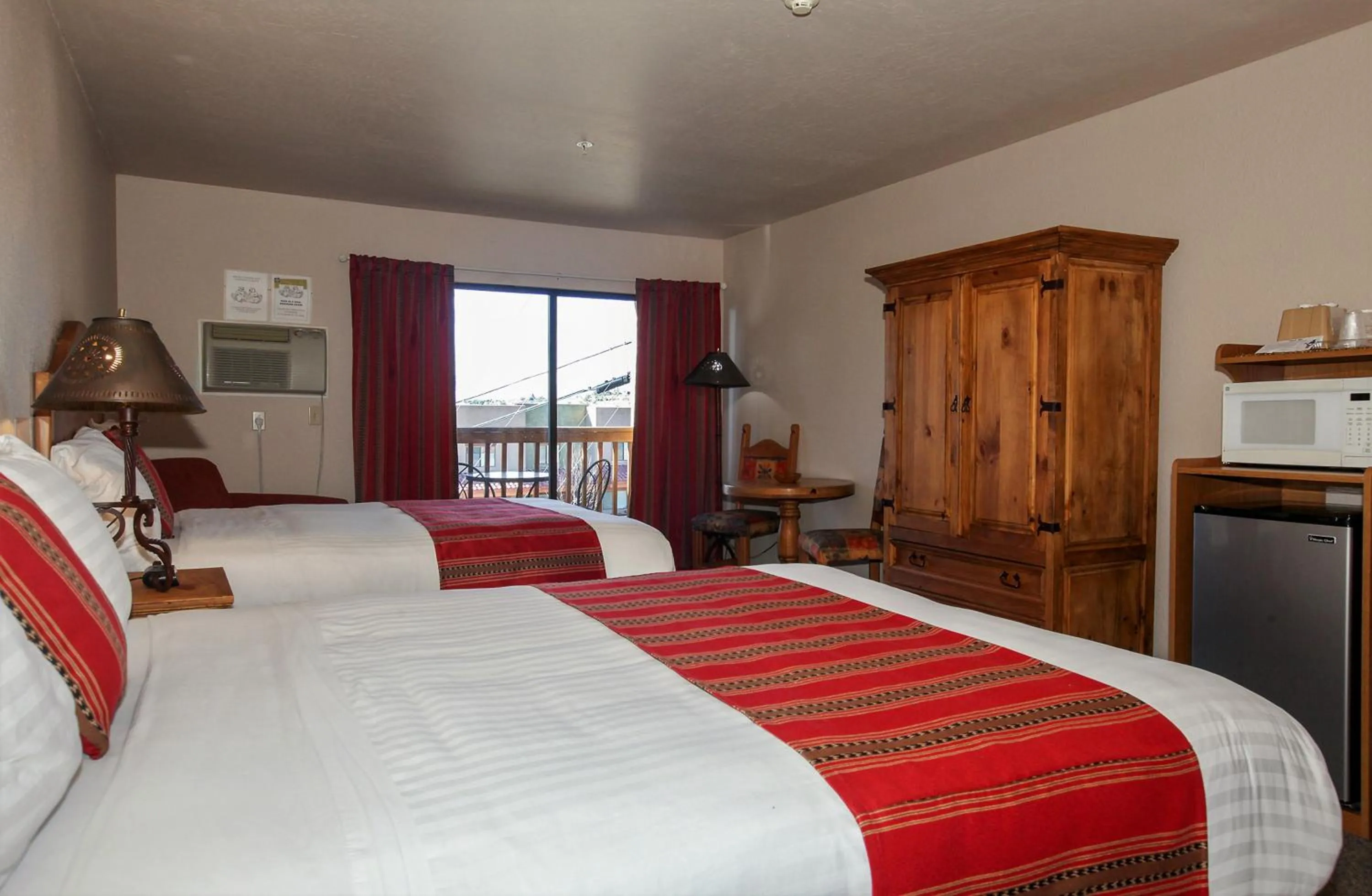 Bed in Beaver Creek Inn