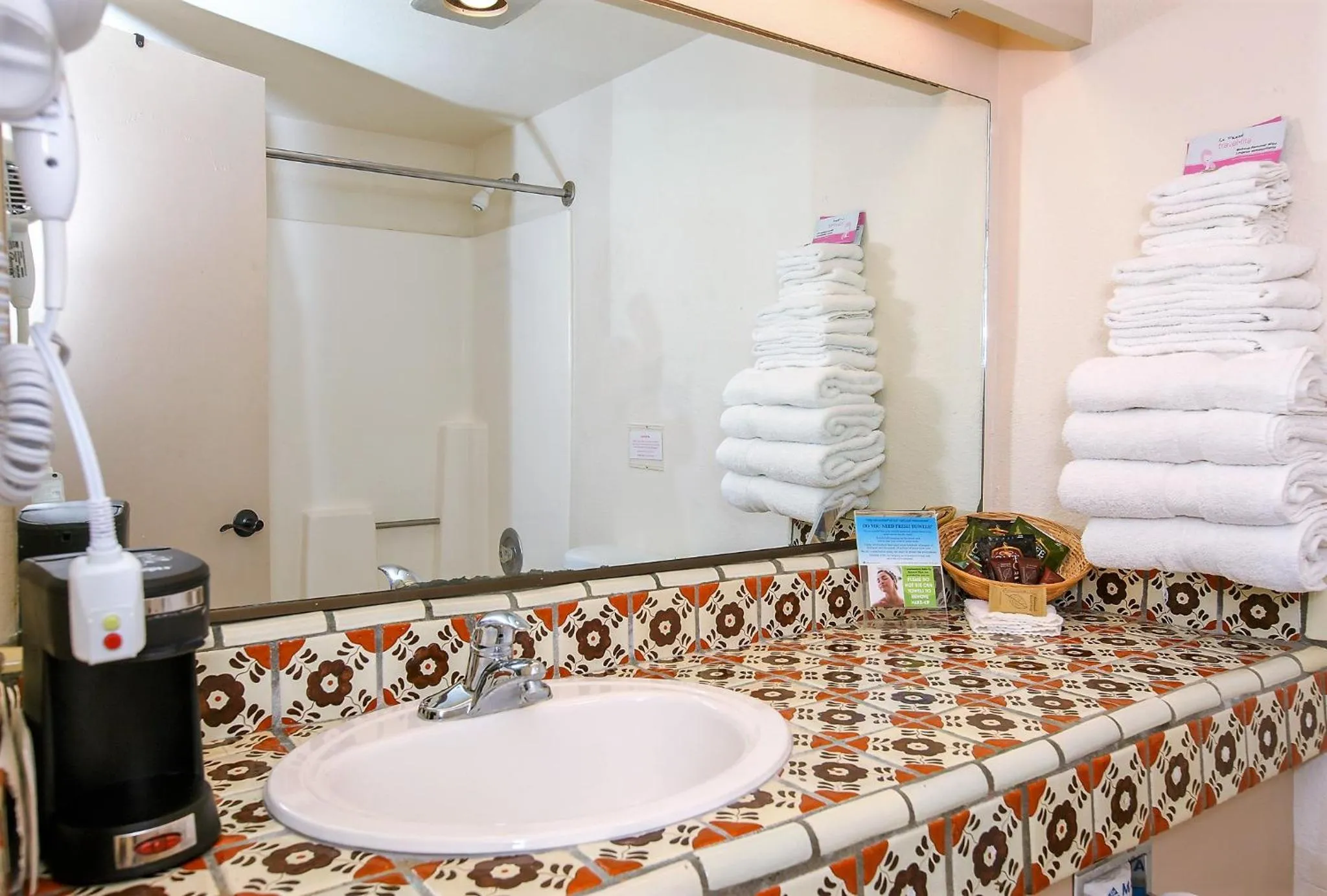 Bathroom in Beaver Creek Inn