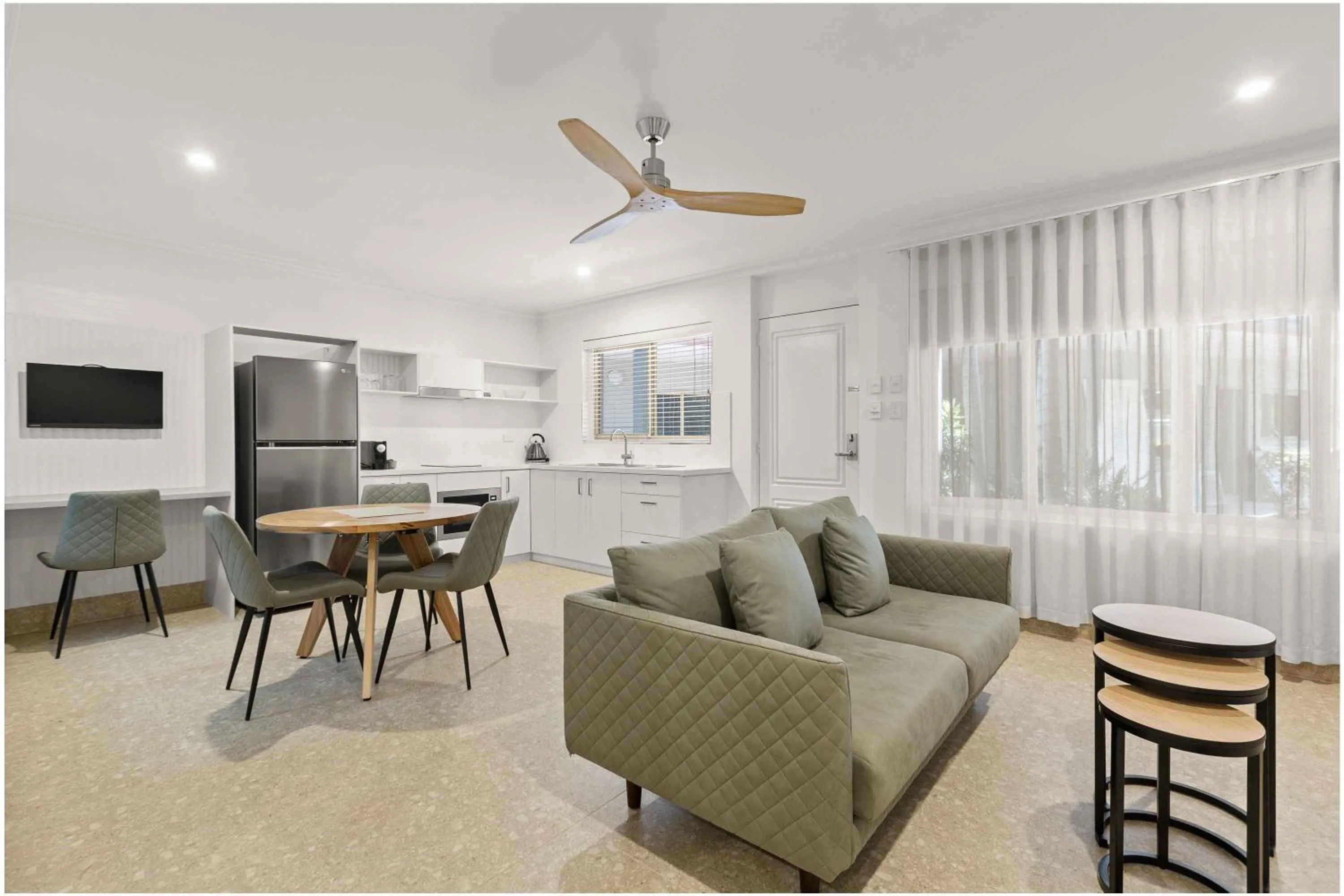 Living room in Moonlight Bay Suites