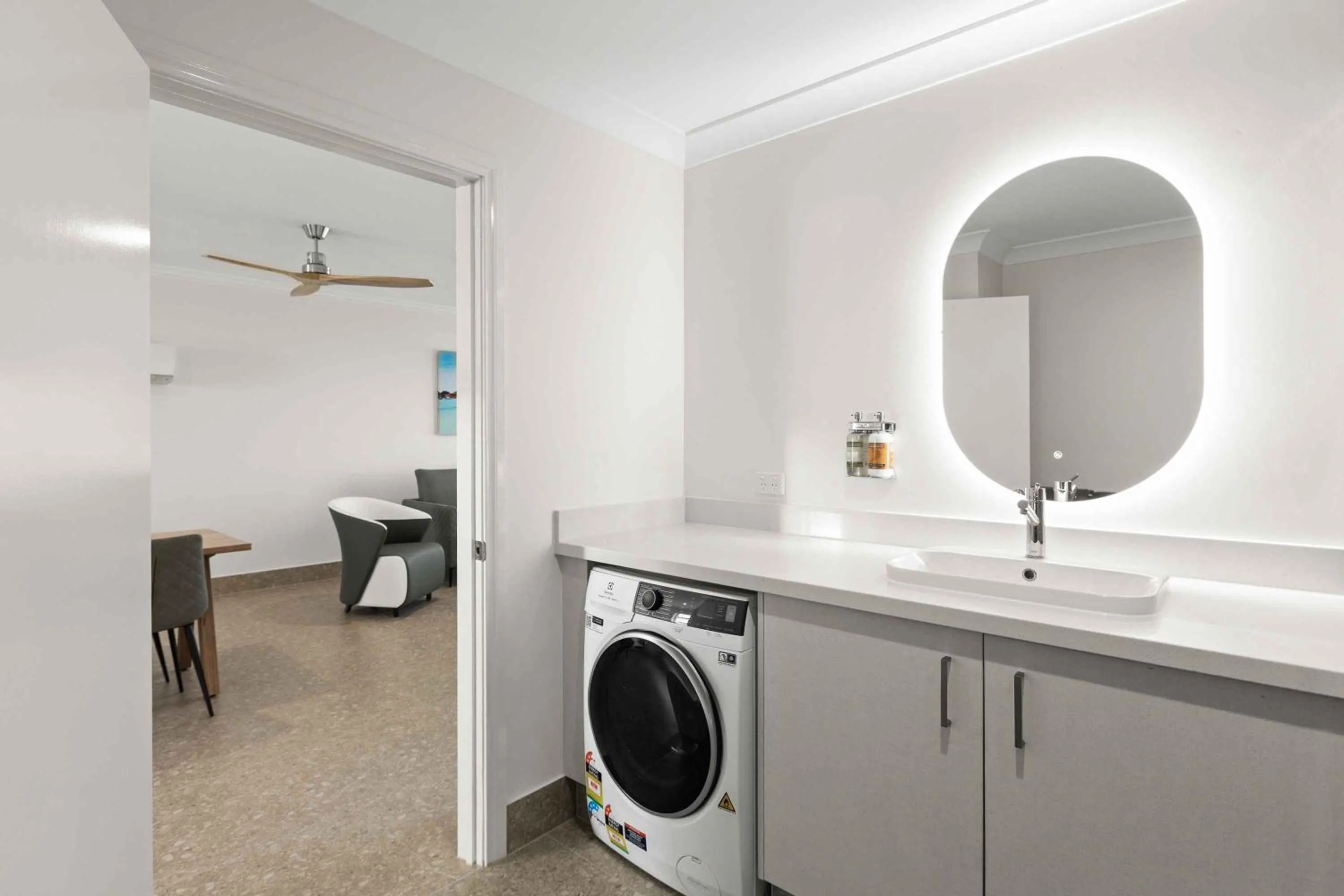 Bathroom in Moonlight Bay Suites