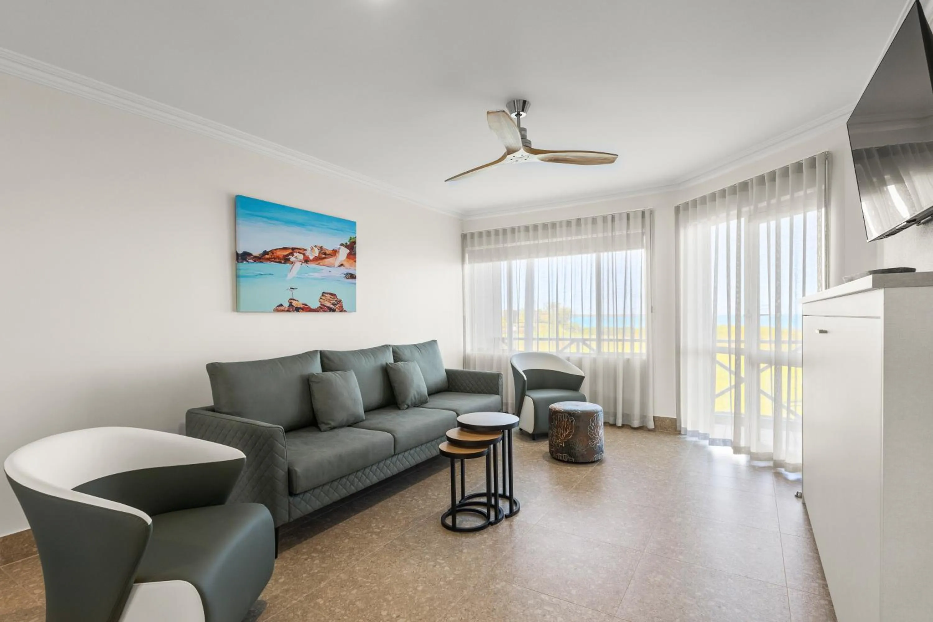 Living room in Moonlight Bay Suites