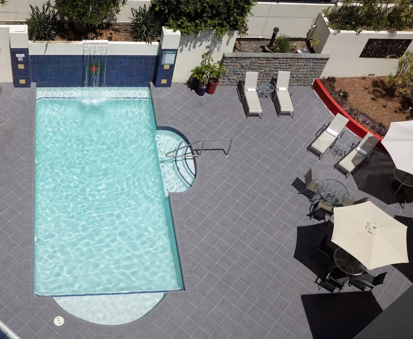 West End Central Apartments