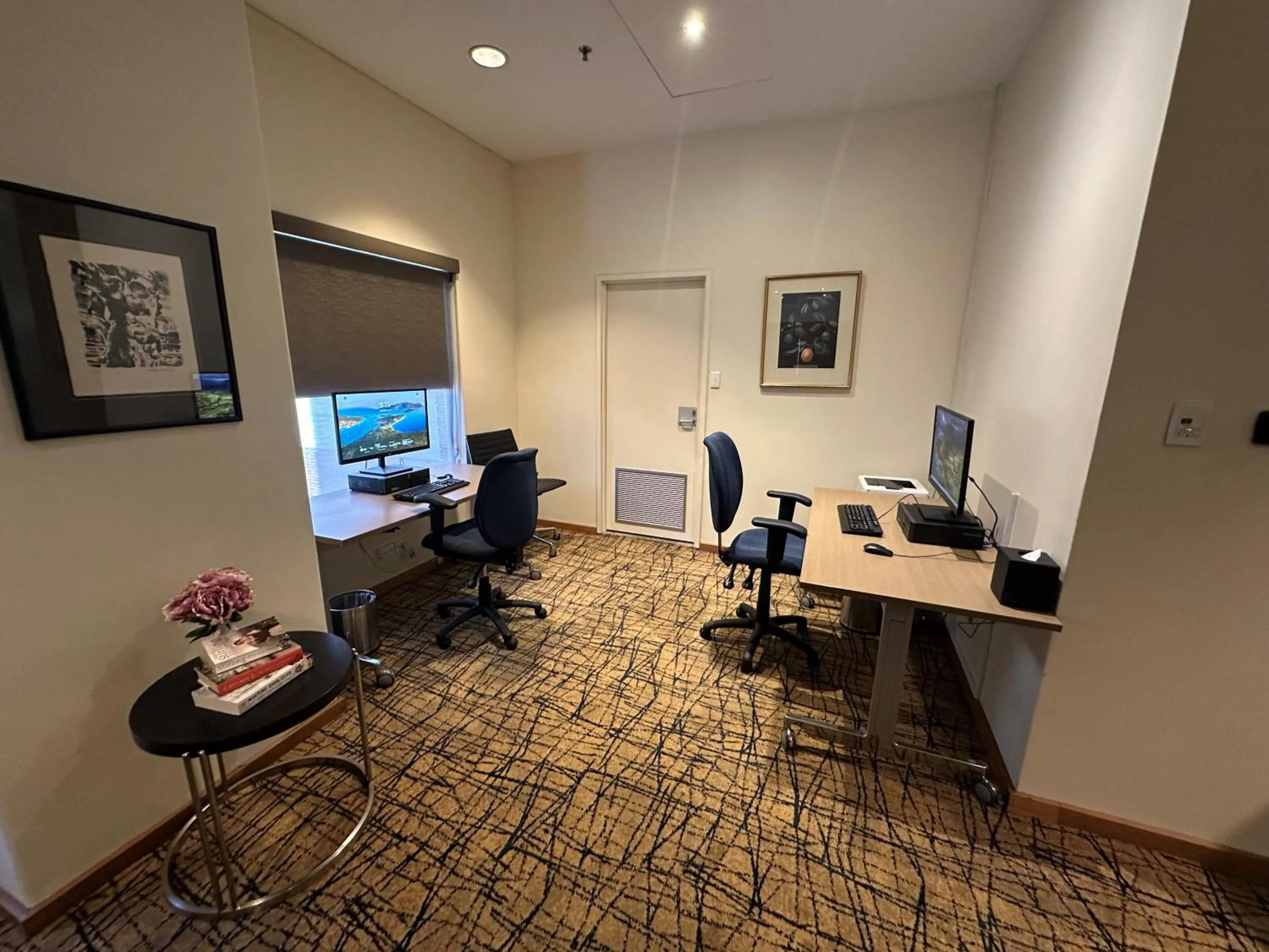 Business facilities in Residence on Langley Park