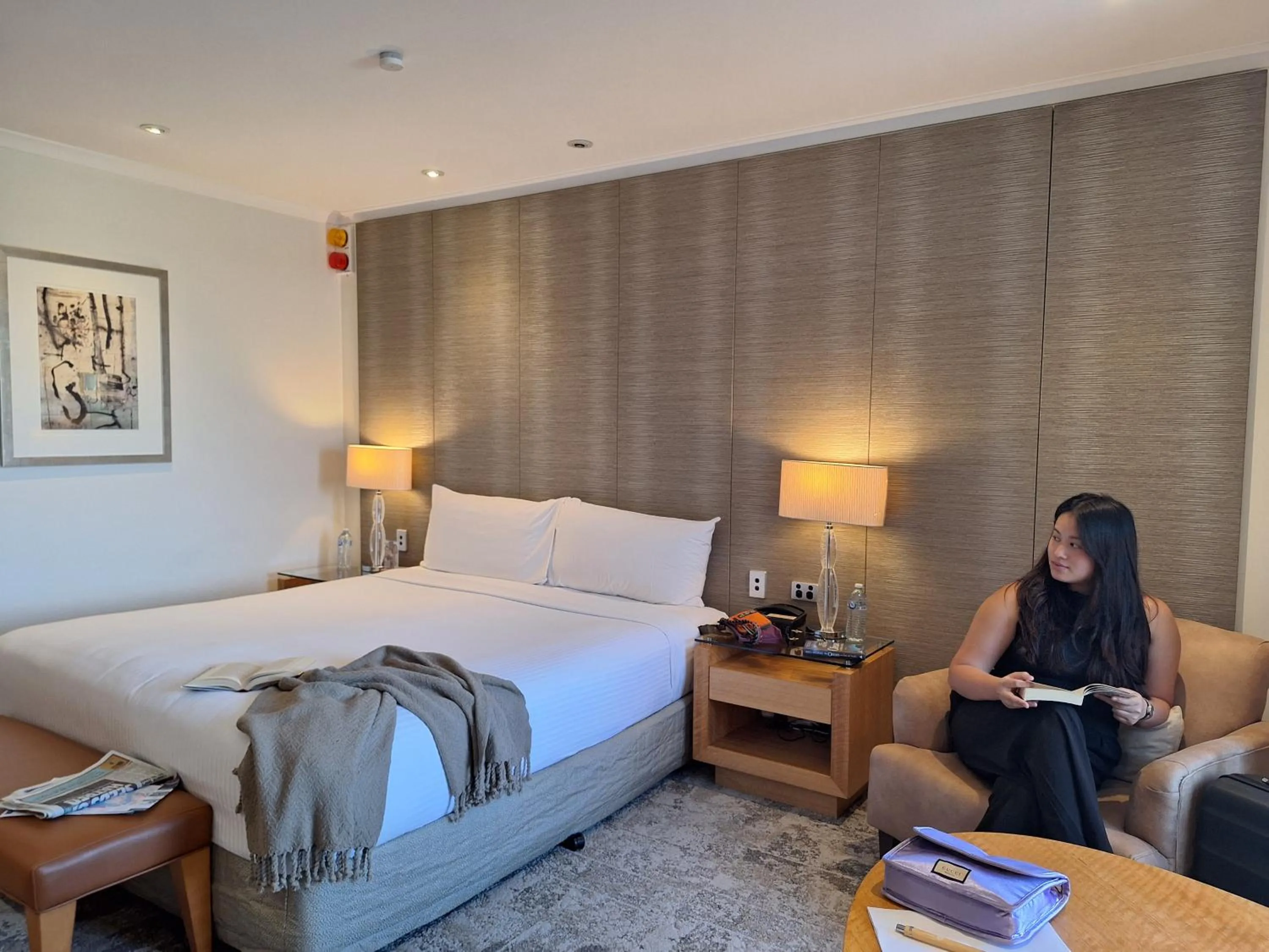 Toilet, Bed in Residence on Langley Park