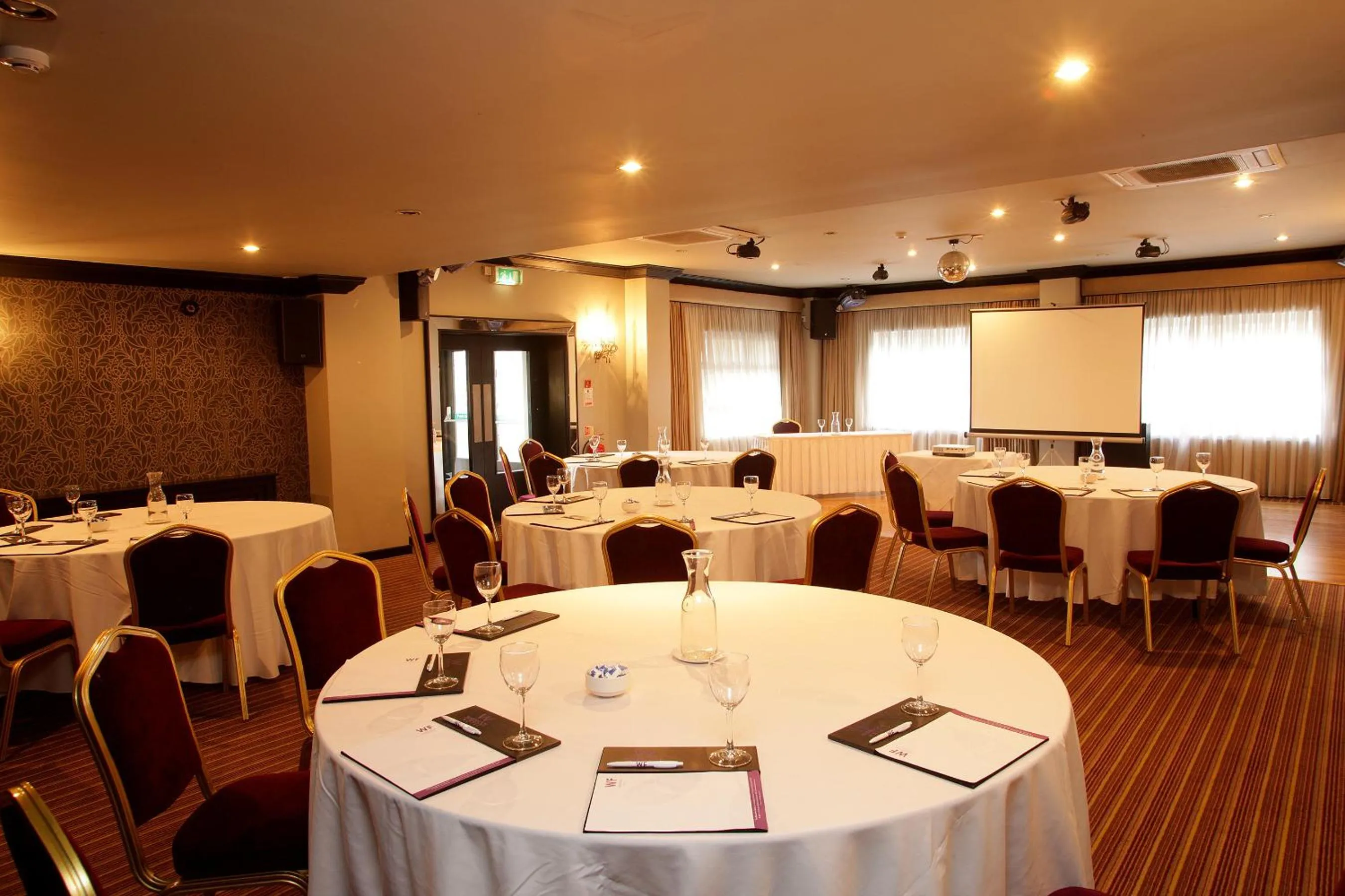 Meeting/conference room in Waterfoot Hotel