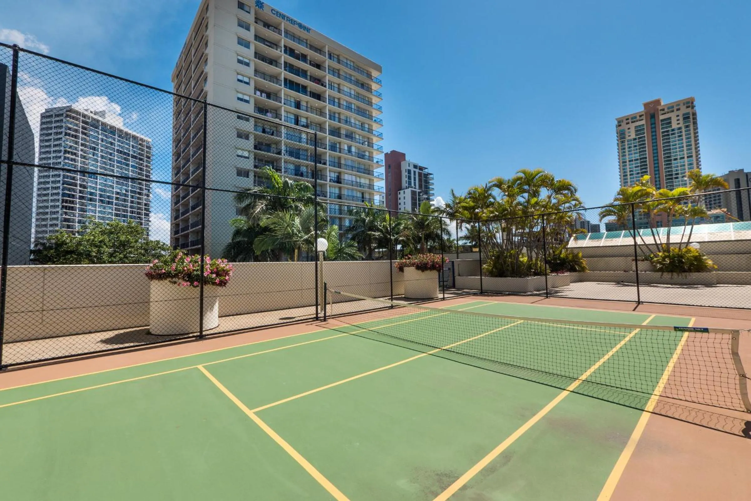 Tennis court in Centrepoint Resort