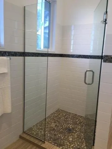 Shower in Seaside Beachfront Villas Rarotonga