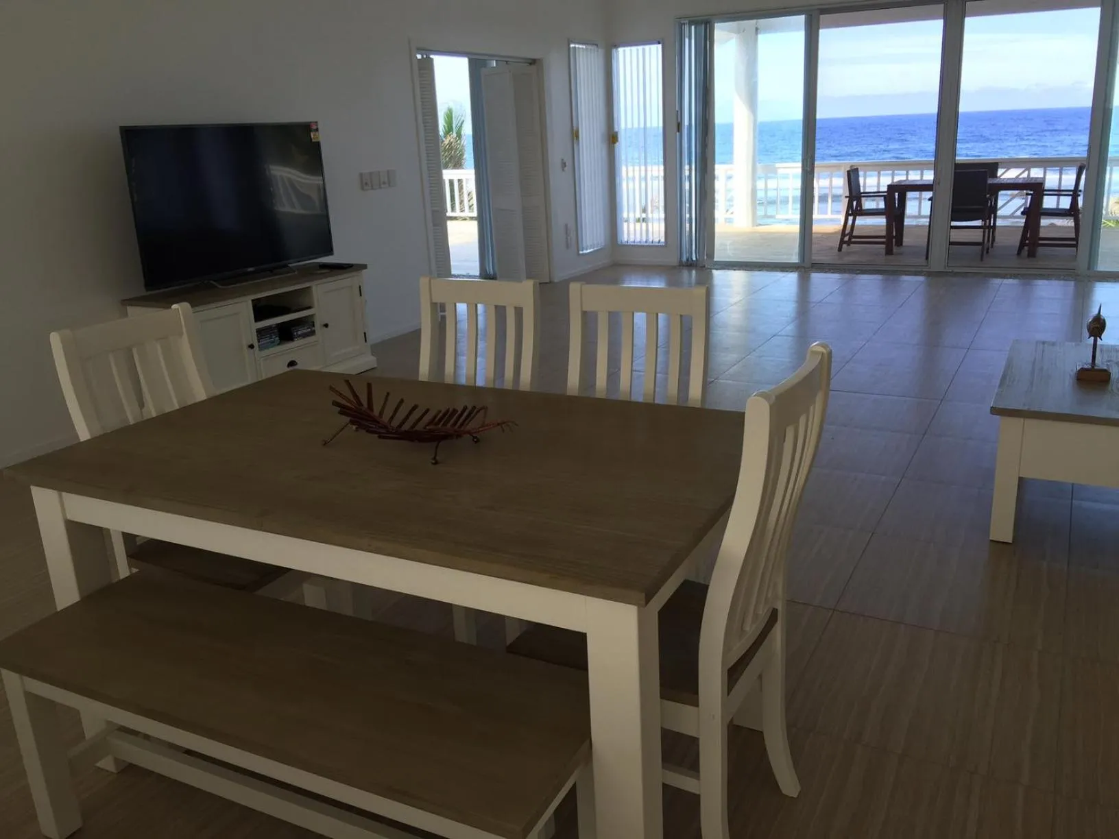 Day in Seaside Beachfront Villas Rarotonga