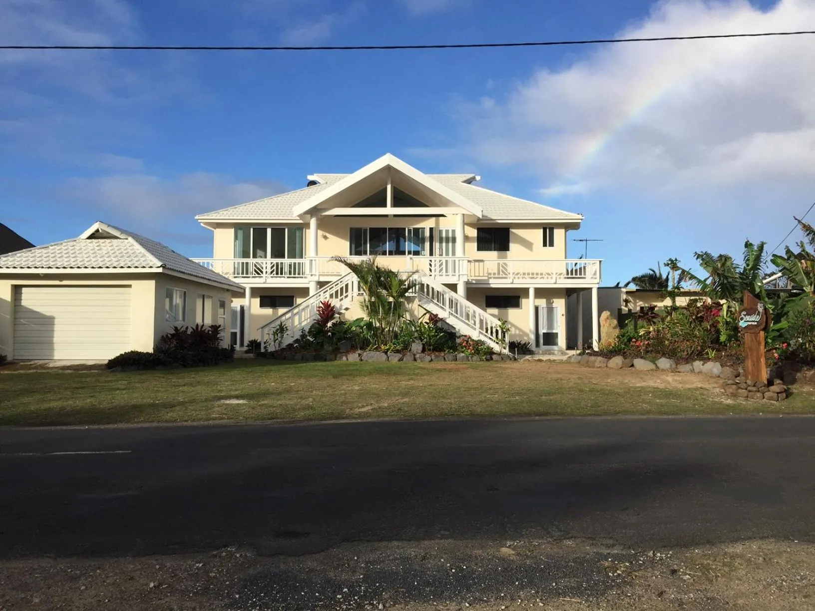Day in Seaside Beachfront Villas Rarotonga