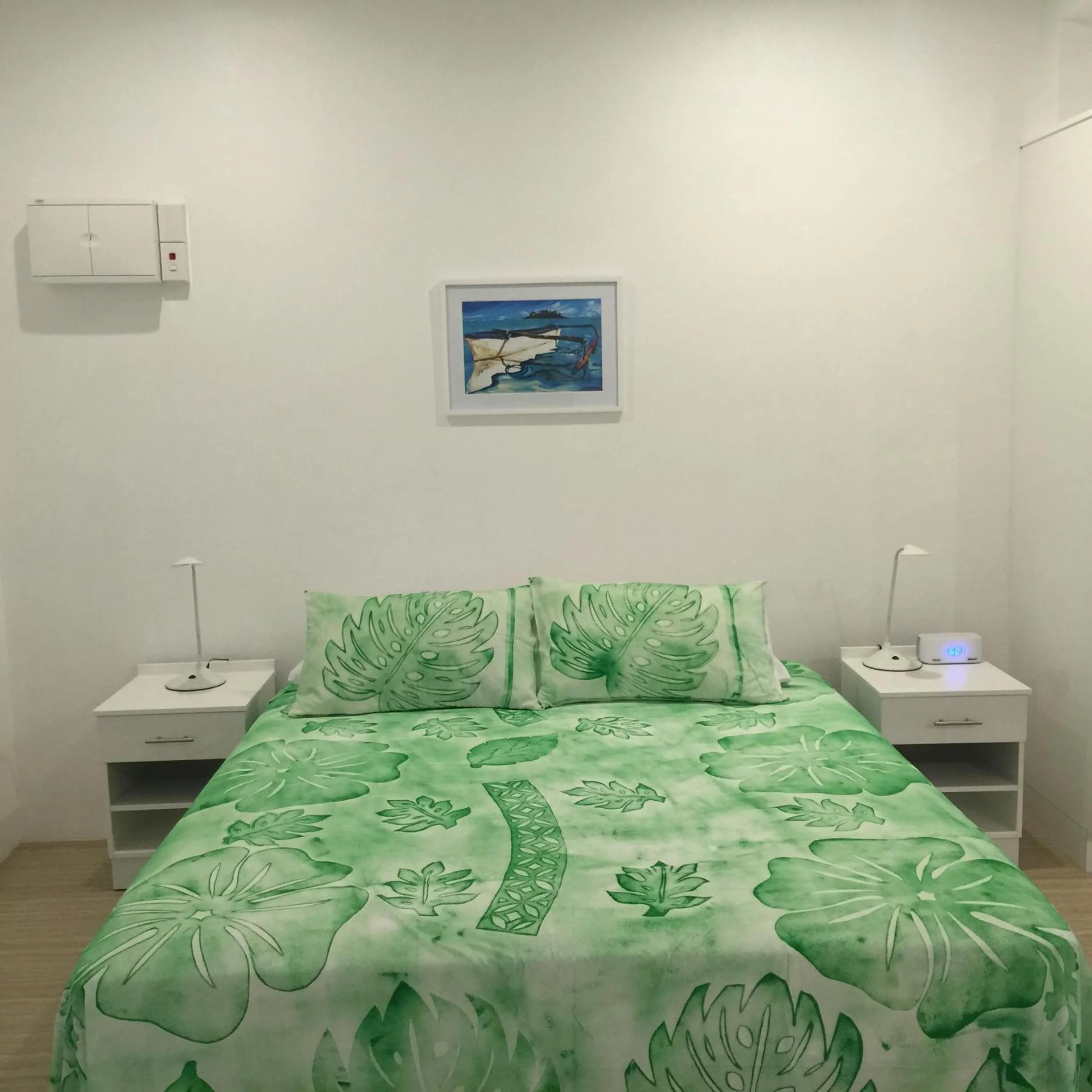 Bed in Seaside Beachfront Villas Rarotonga