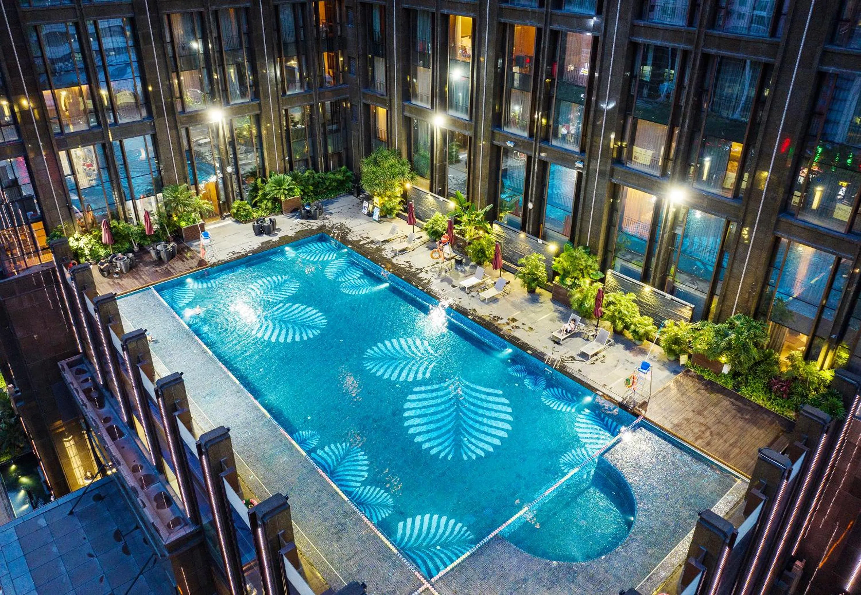 Swimming pool in Vaperse Hotel Guangzhou Zhujiang New Town - Free Shuttle Bus During Canton Fair