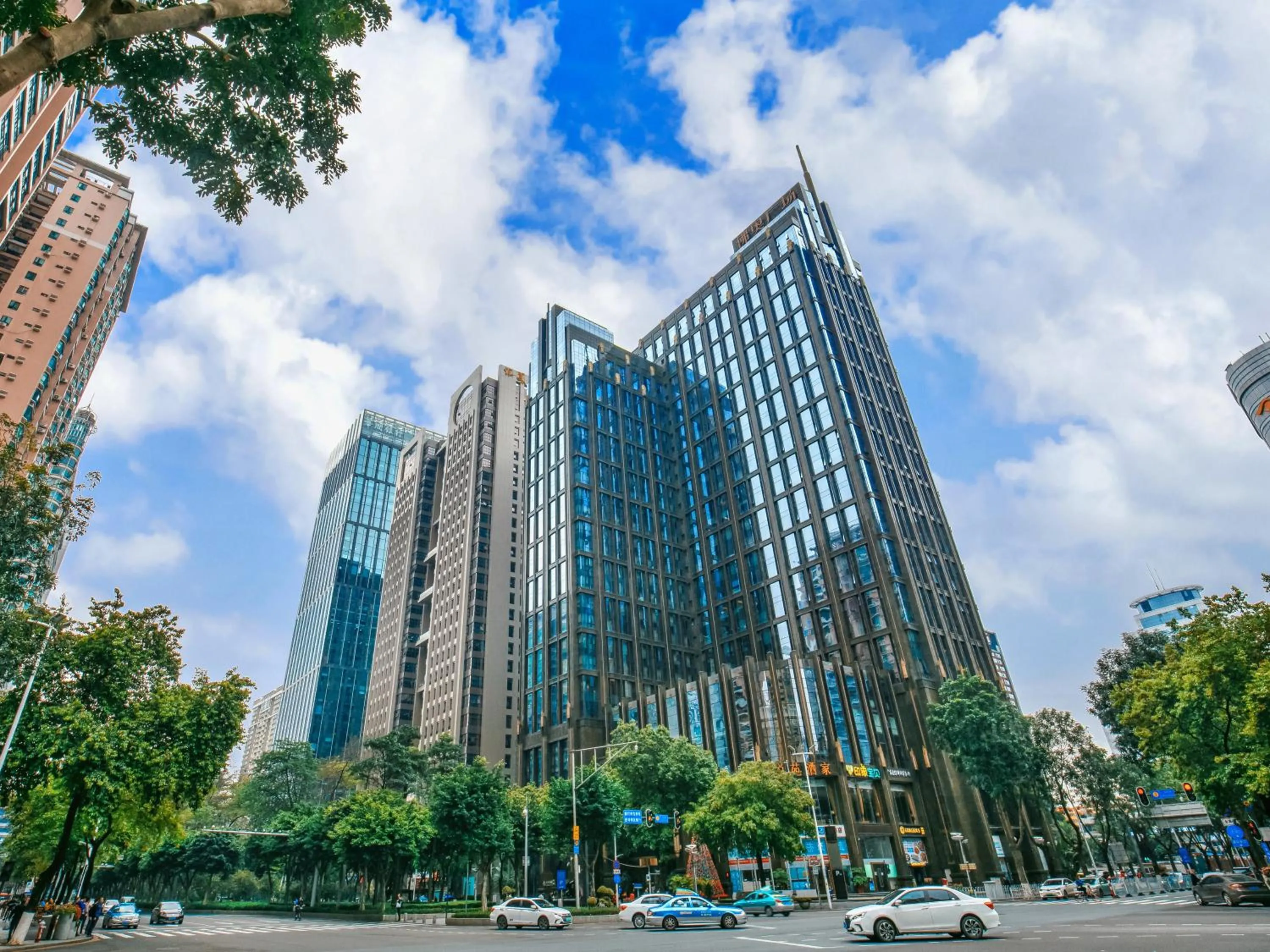 Property building in Vaperse Hotel Guangzhou Zhujiang New Town - Free Shuttle Bus During Canton Fair