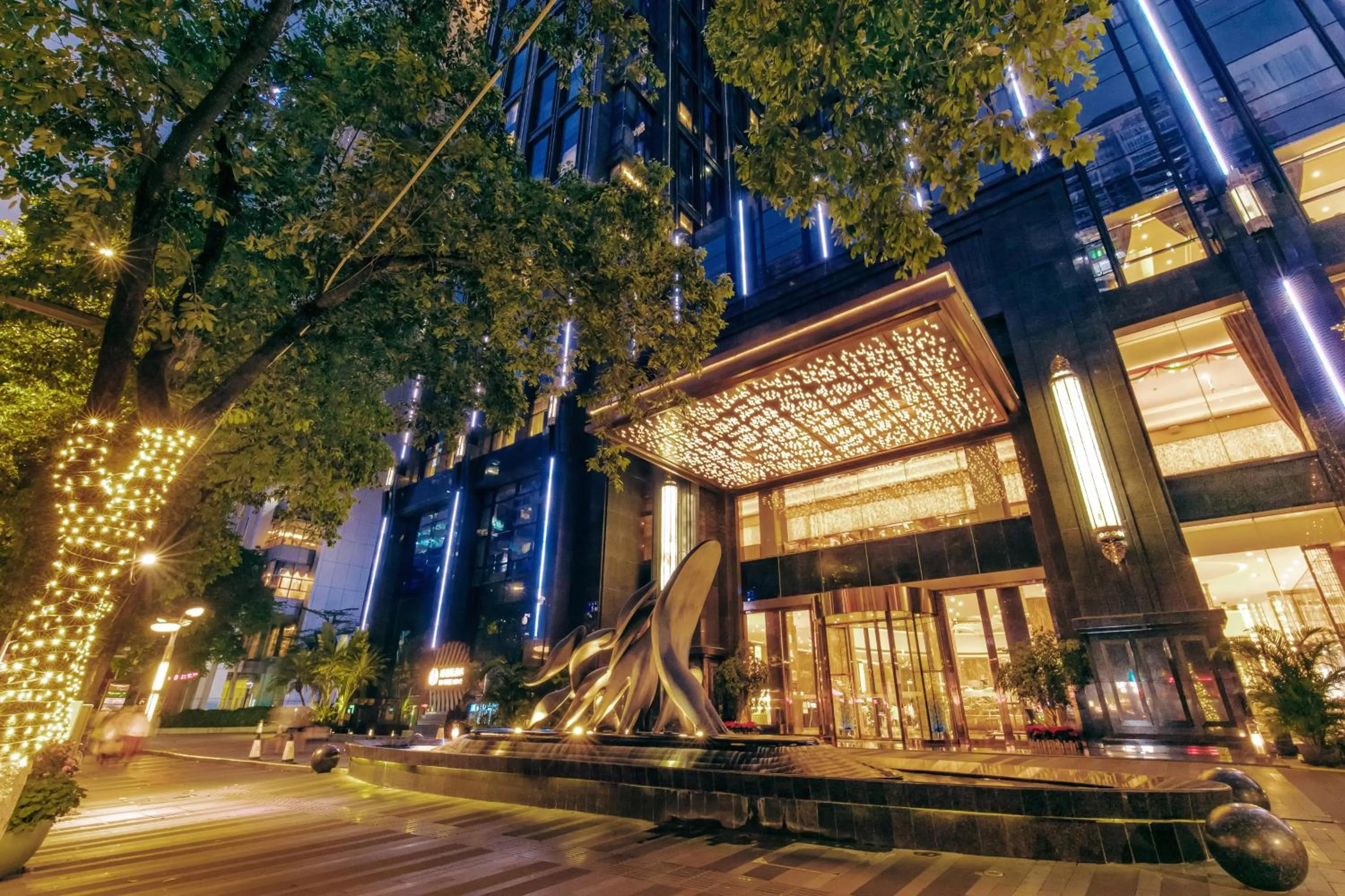 Facade/entrance in Vaperse Hotel Guangzhou Zhujiang New Town - Free Shuttle Bus During Canton Fair