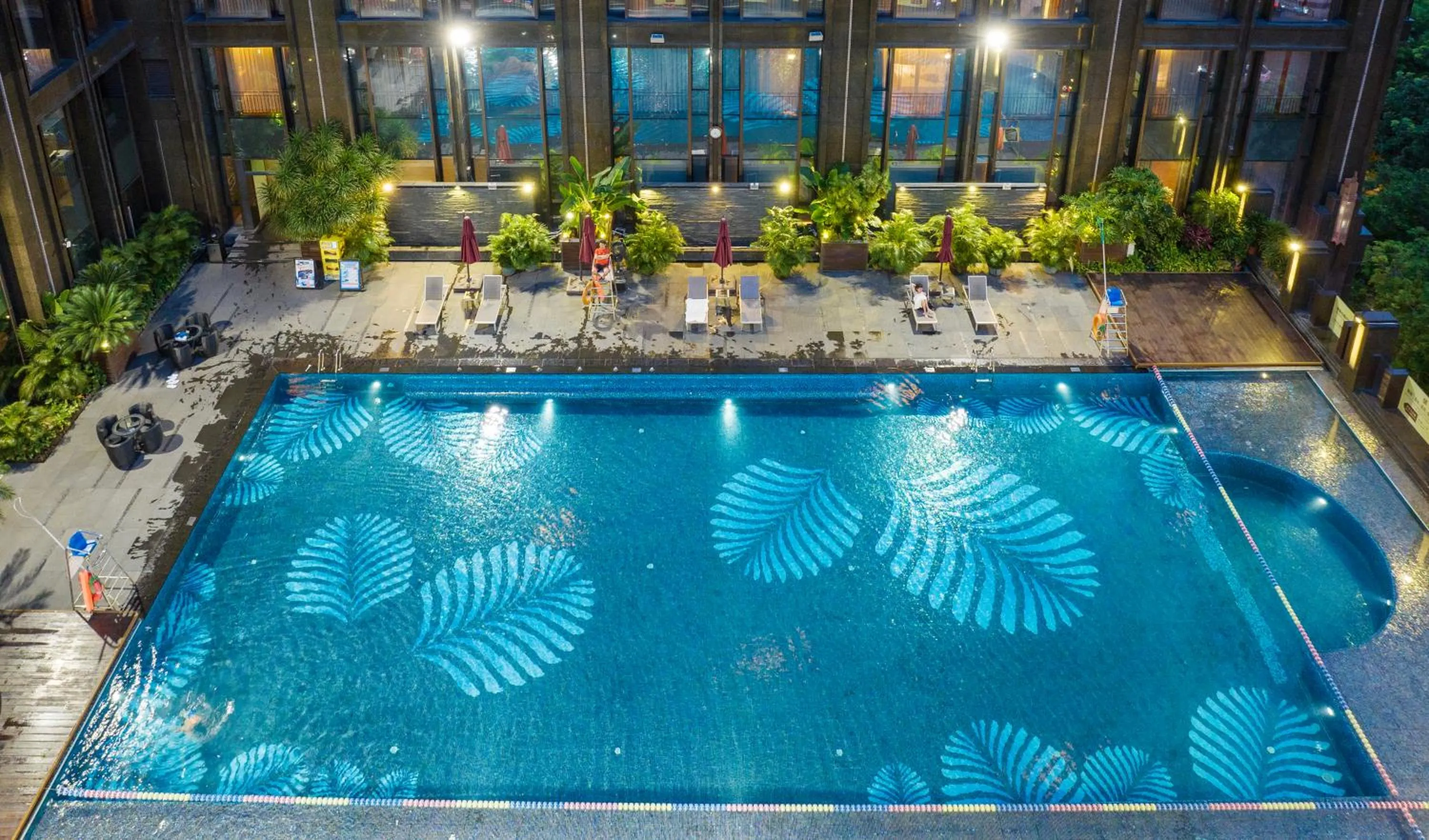 Swimming pool in Vaperse Hotel Guangzhou Zhujiang New Town - Free Shuttle Bus During Canton Fair
