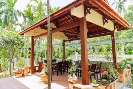 Restaurant/places to eat in Village Love Homestay