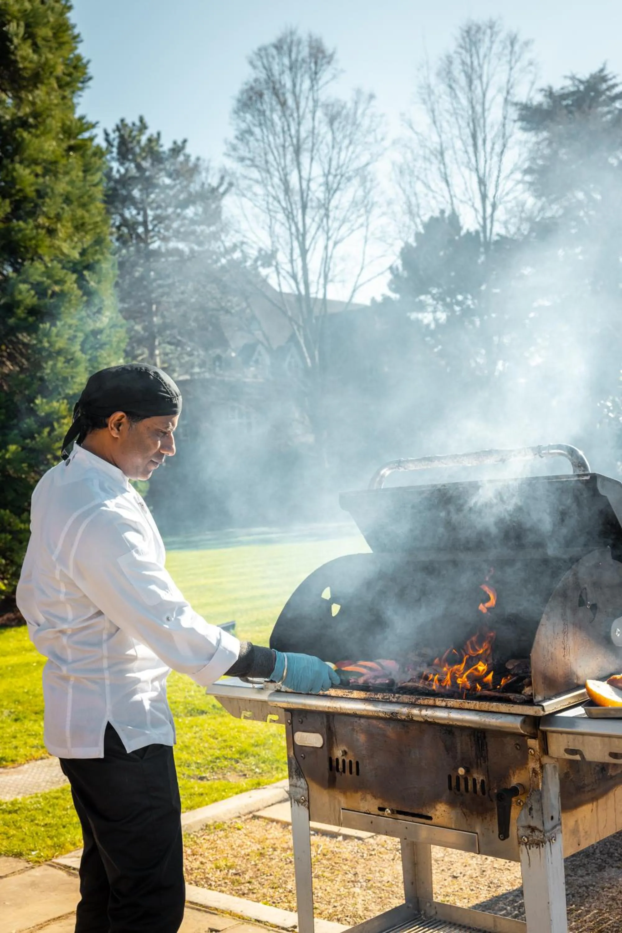 BBQ facilities in Warren House Hotel