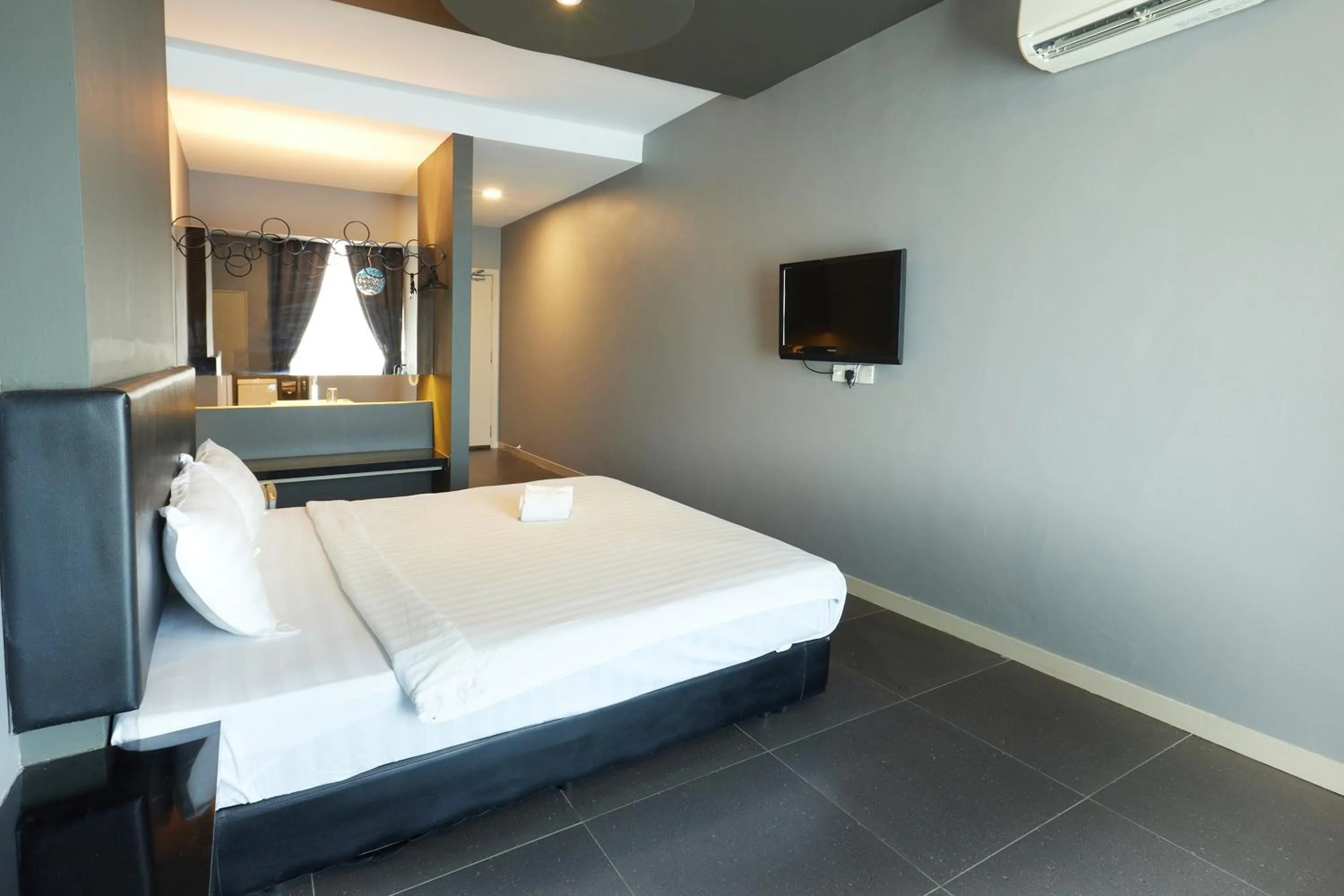 Bed in B&S Boutique Hotel