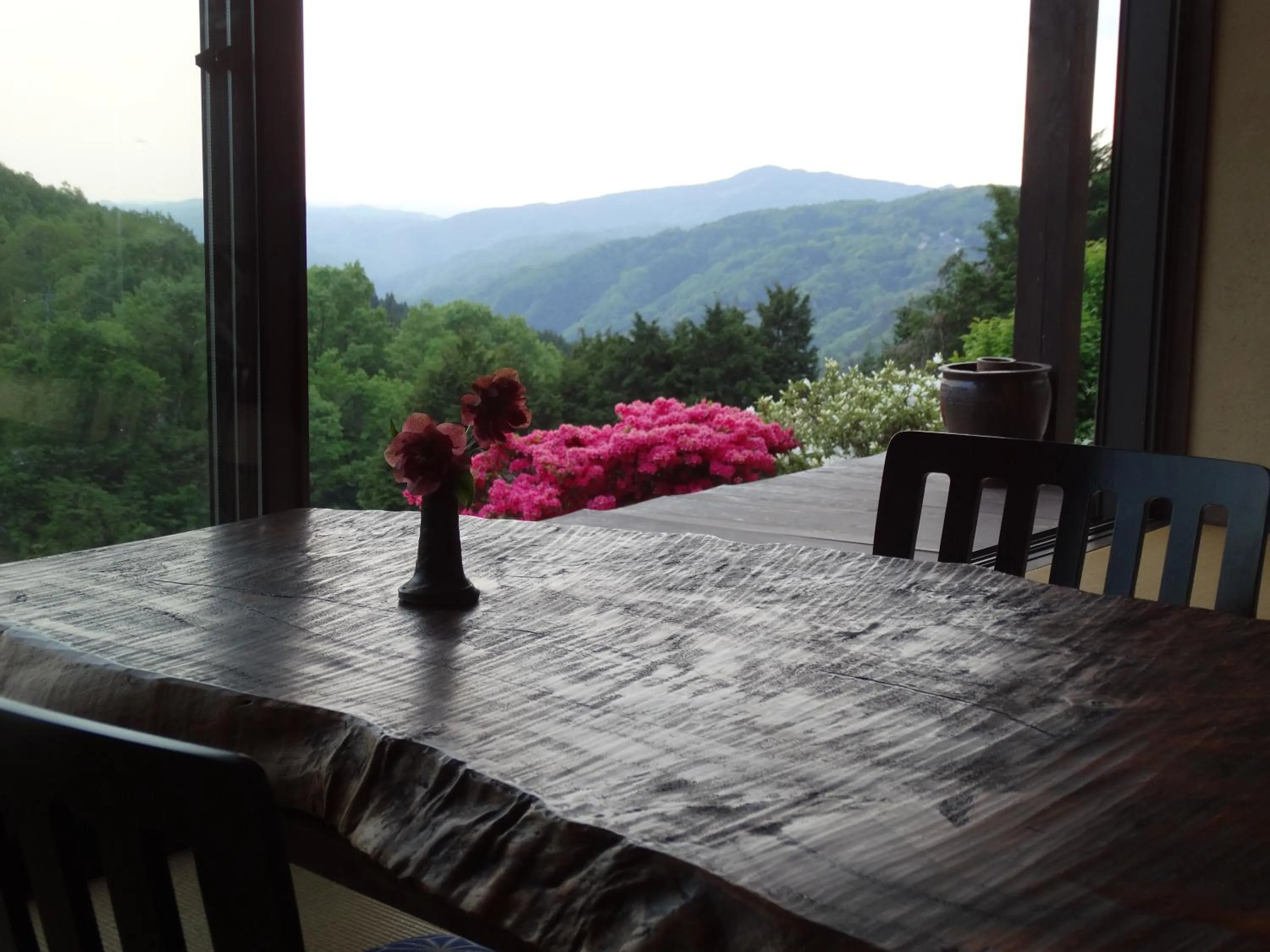 Restaurant/places to eat in Aunsanbo