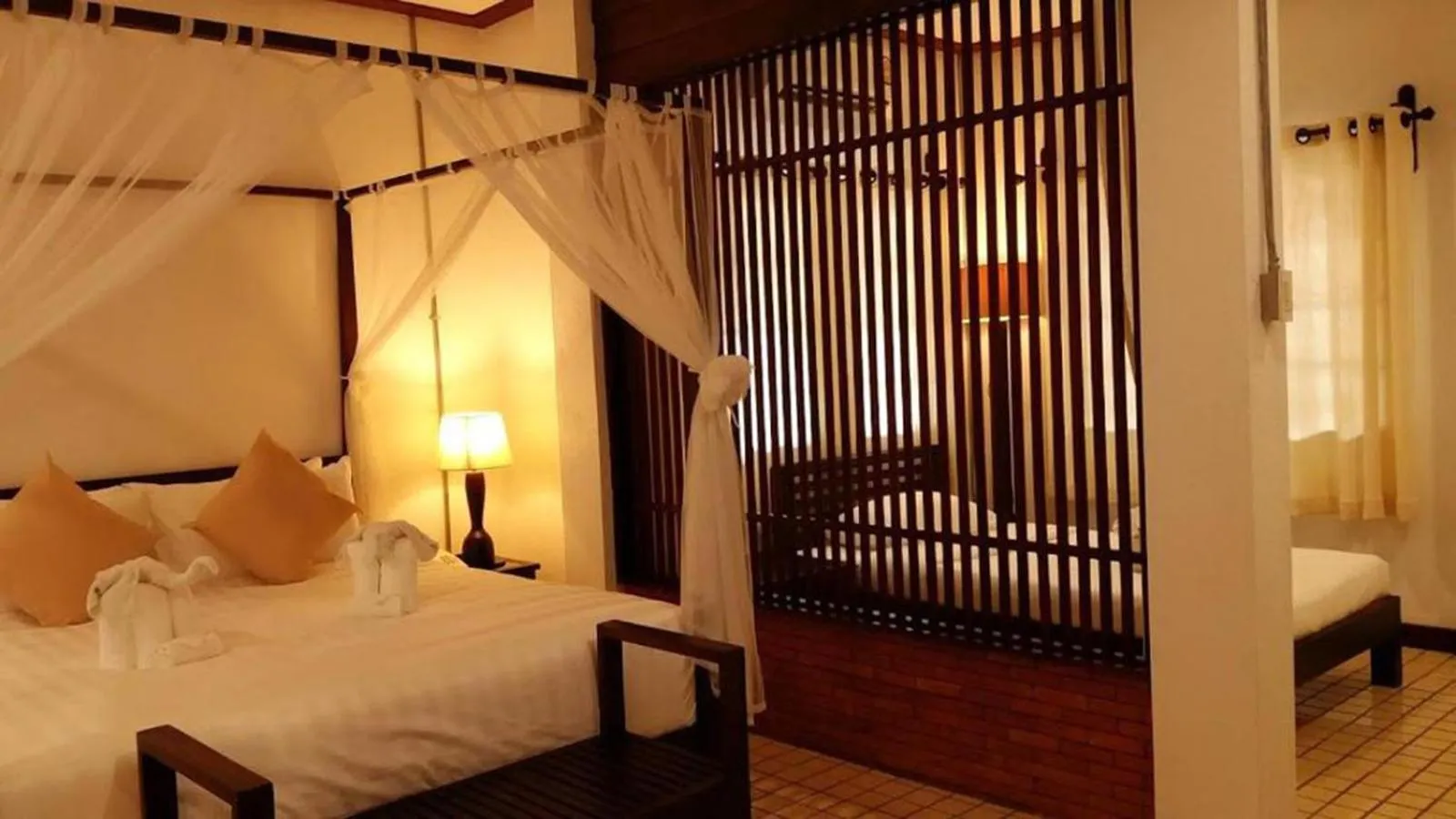 Bed in Ban Chang Tong