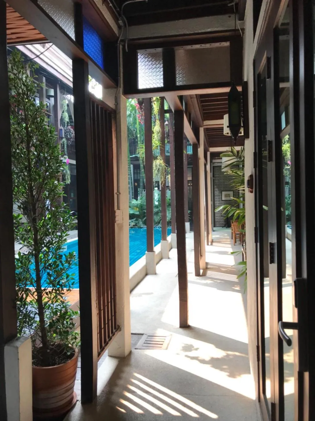 Pool view in Ban Chang Tong